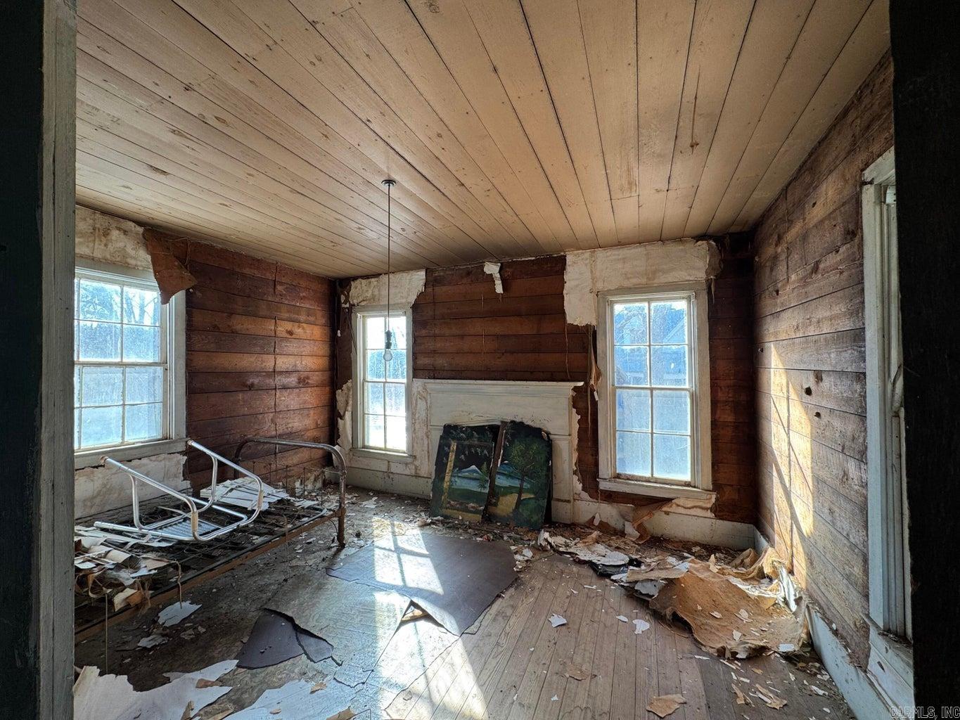 131 W Main Street Property Photo 42