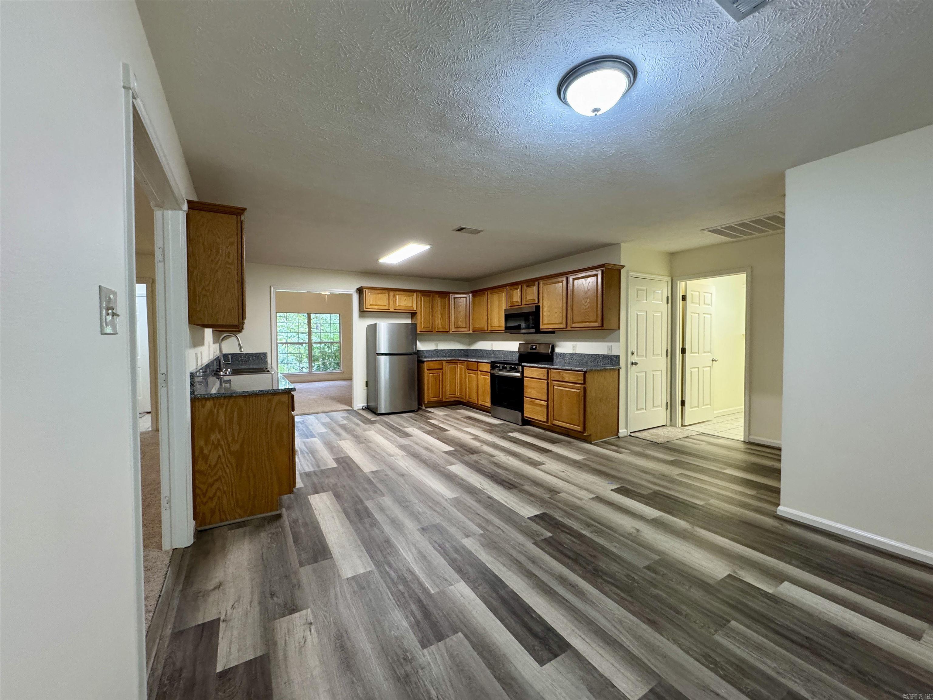 44 Kirkland Drive Property Photo 8