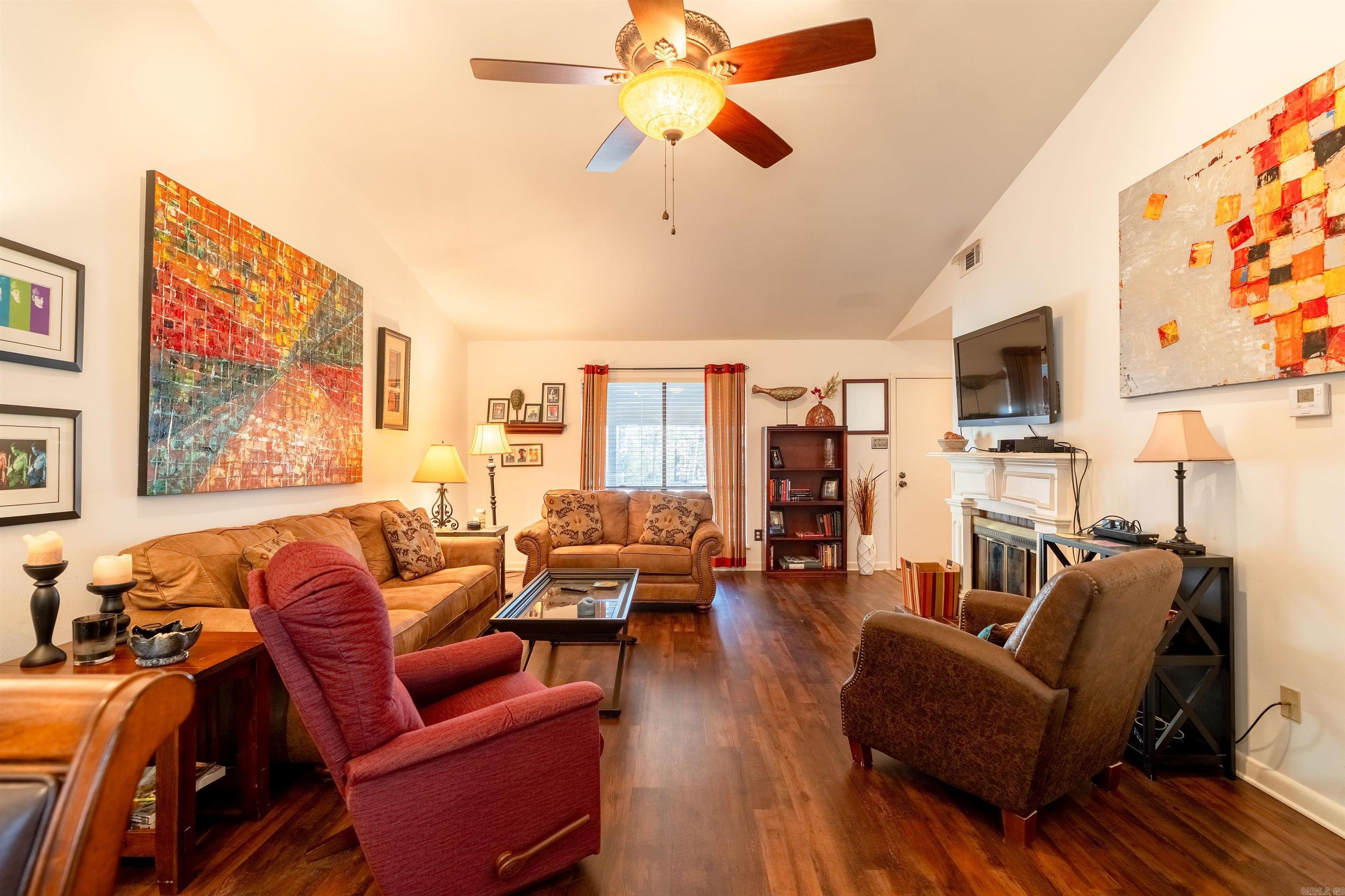 434 Orchard Court Property Photo 6