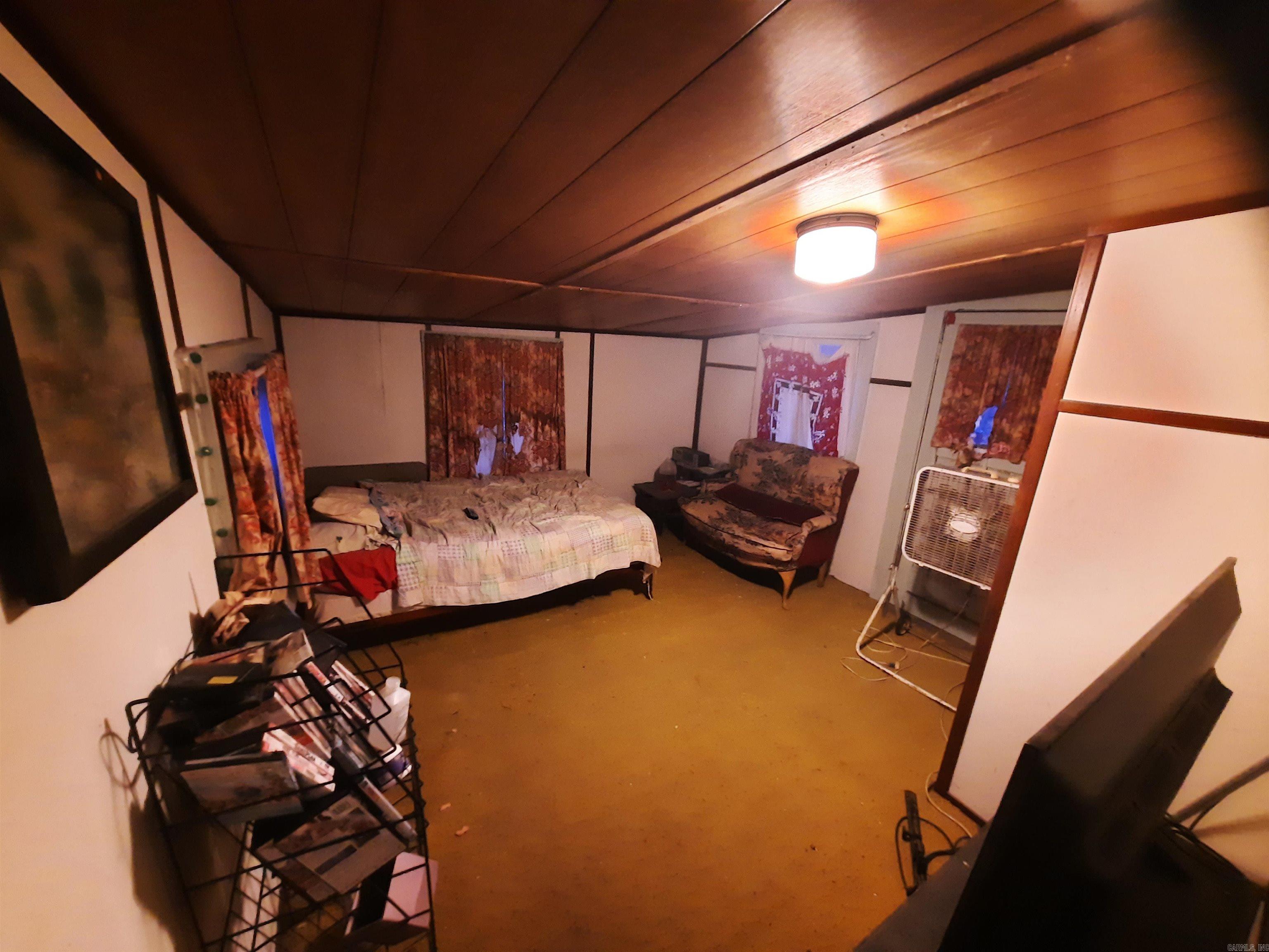2260 Iron Mountain Road Property Photo 16