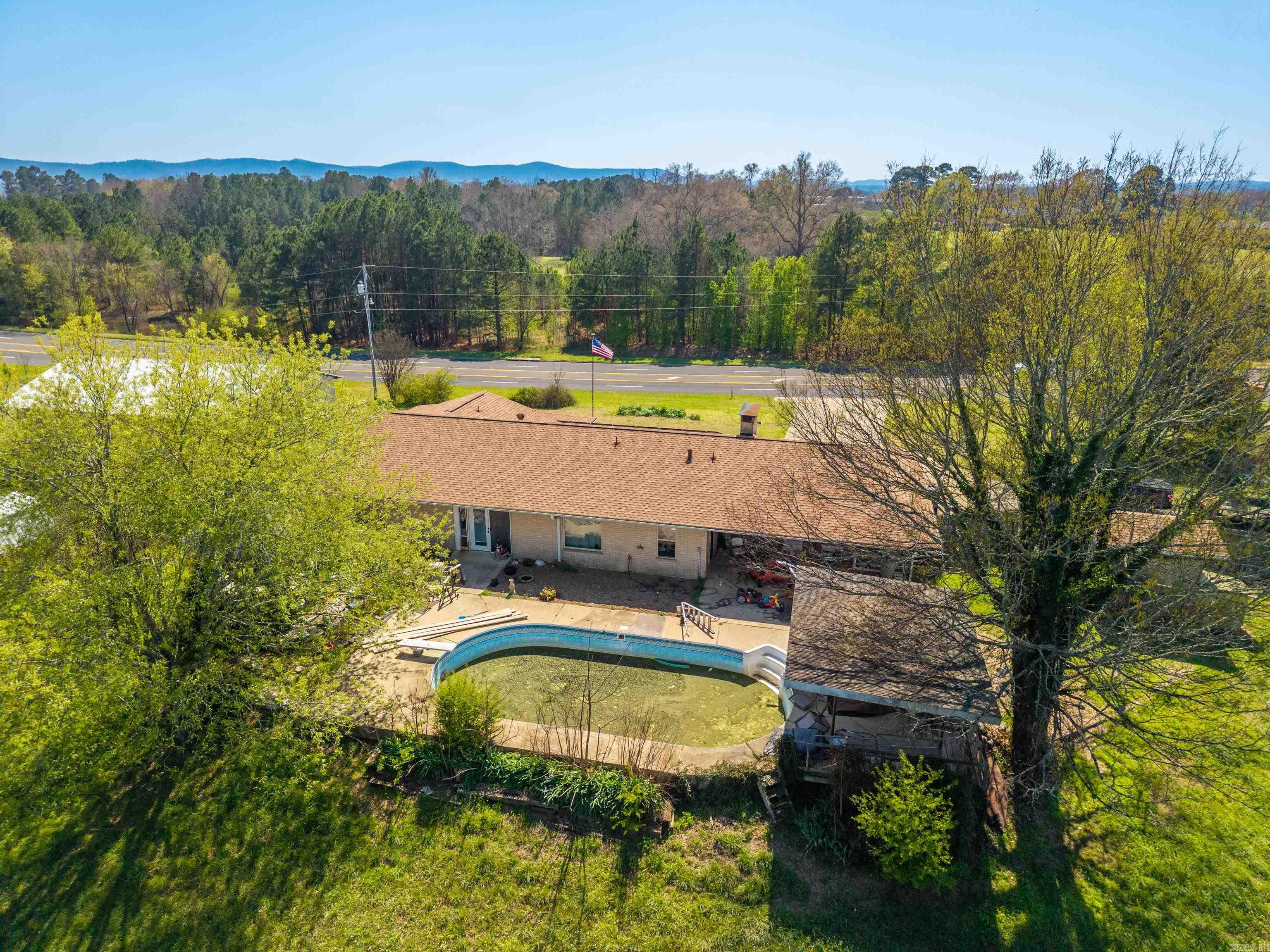3478 Airport Road Property Photo 25