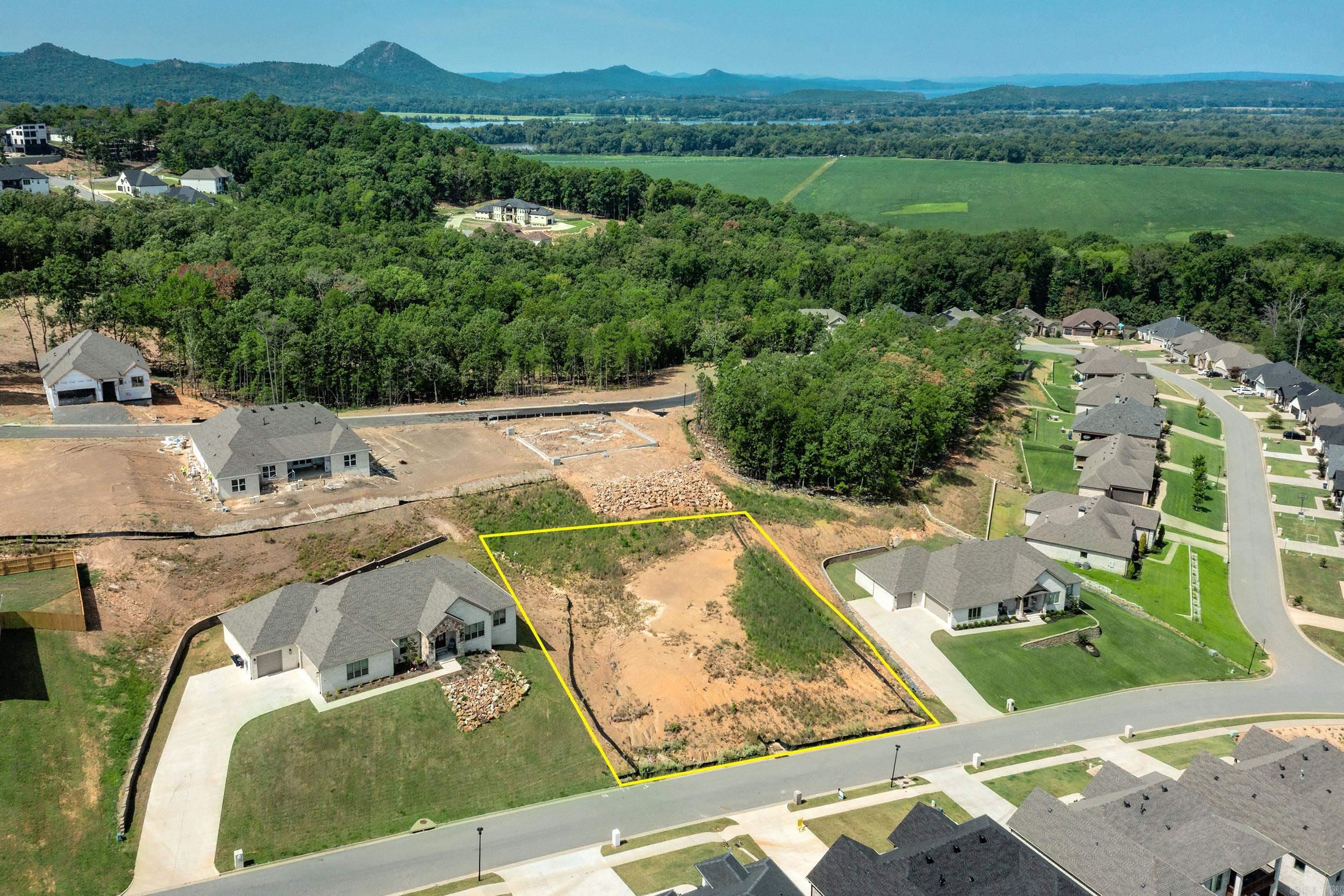 168 Maumelle Valley Drive Property Photo 1