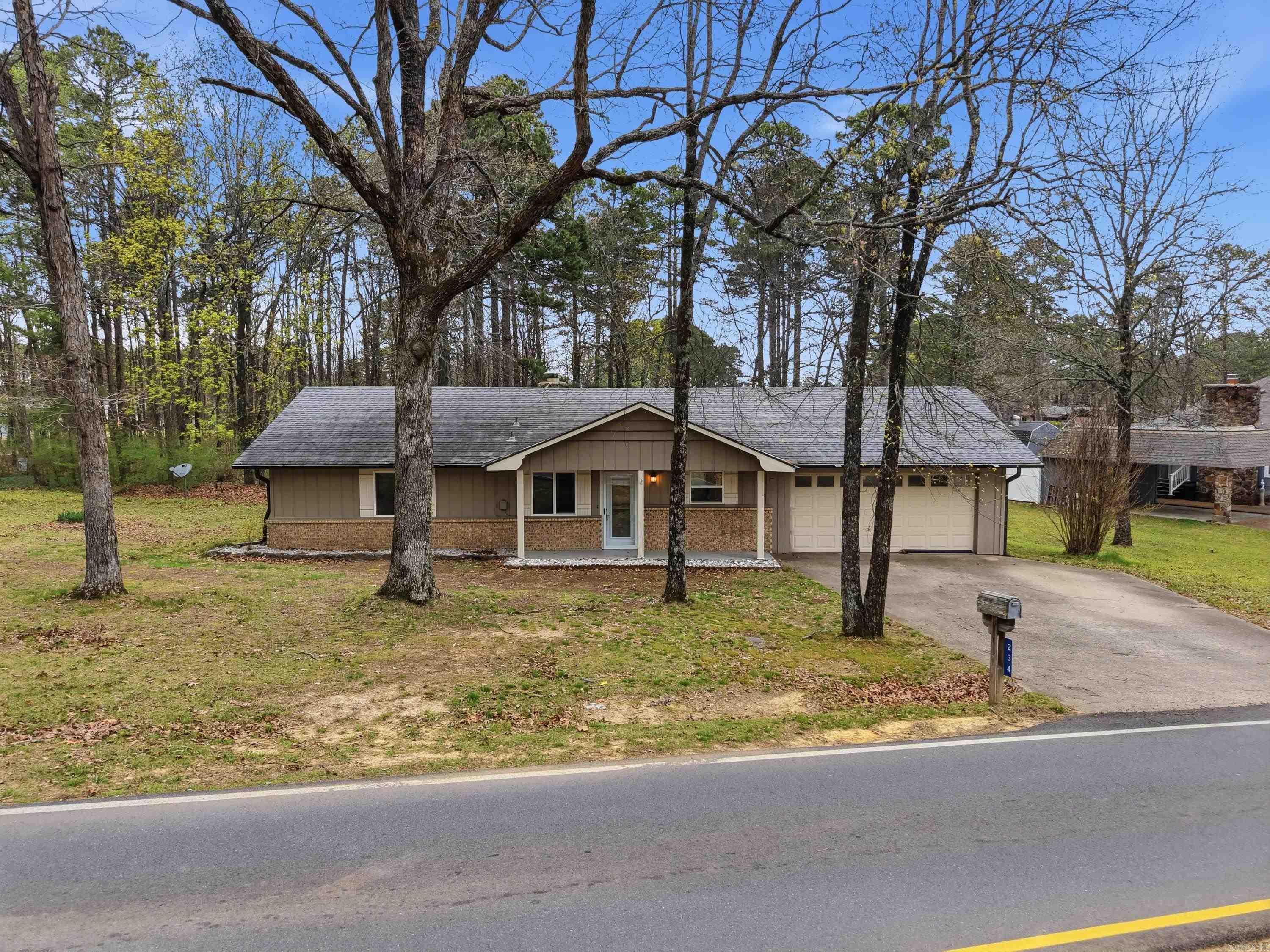 234 Snead Drive Property Photo 1