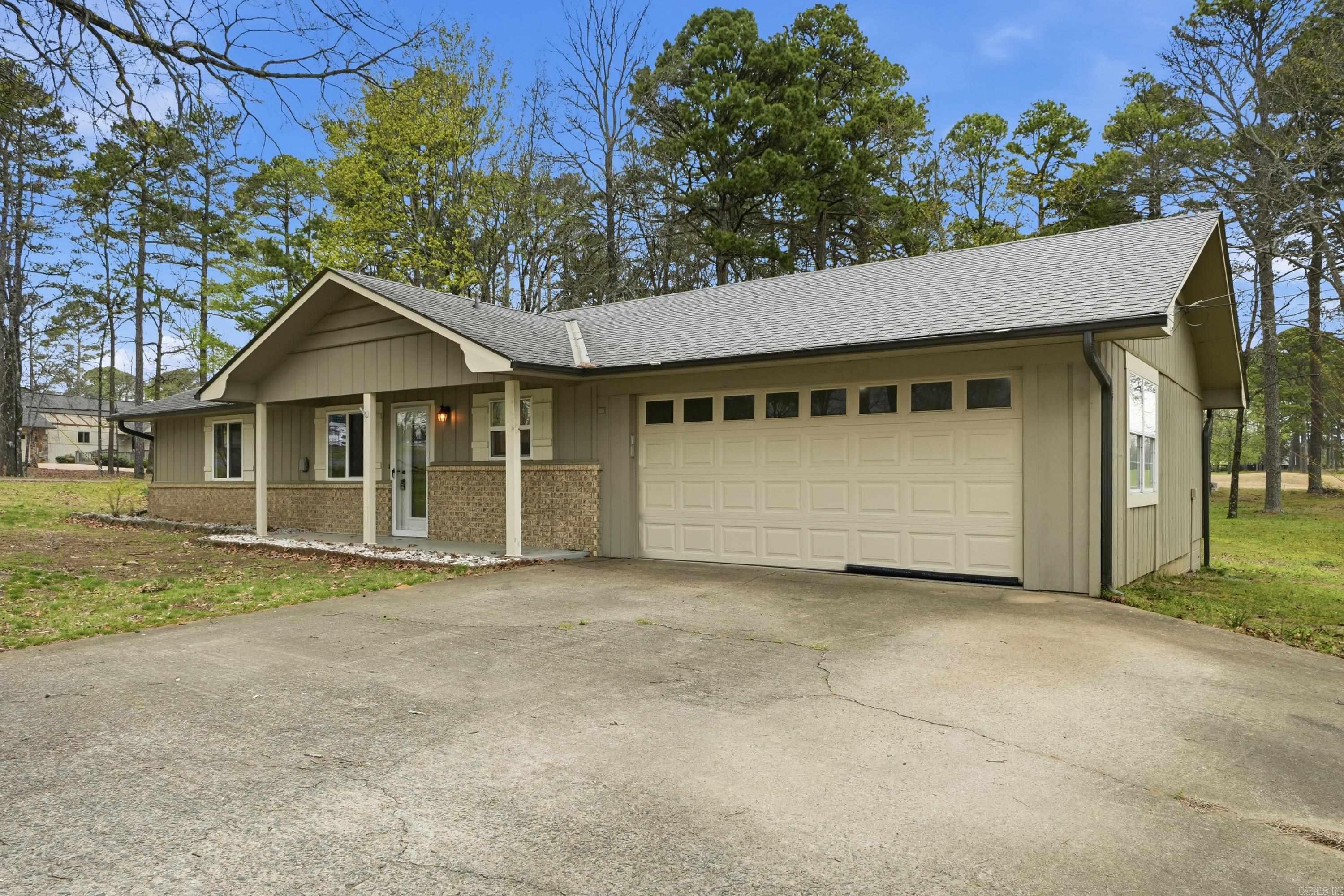 234 Snead Drive Property Photo 2