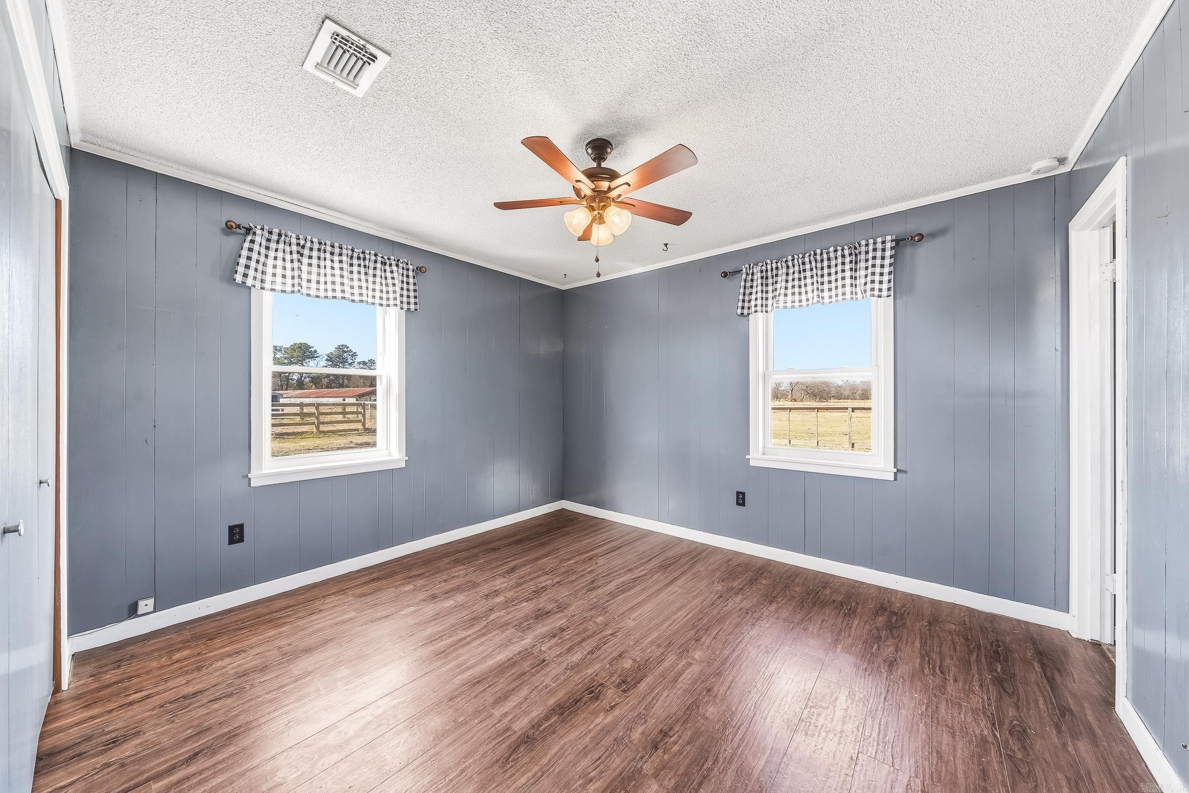 1335 Chapel Hill Road Property Photo 12