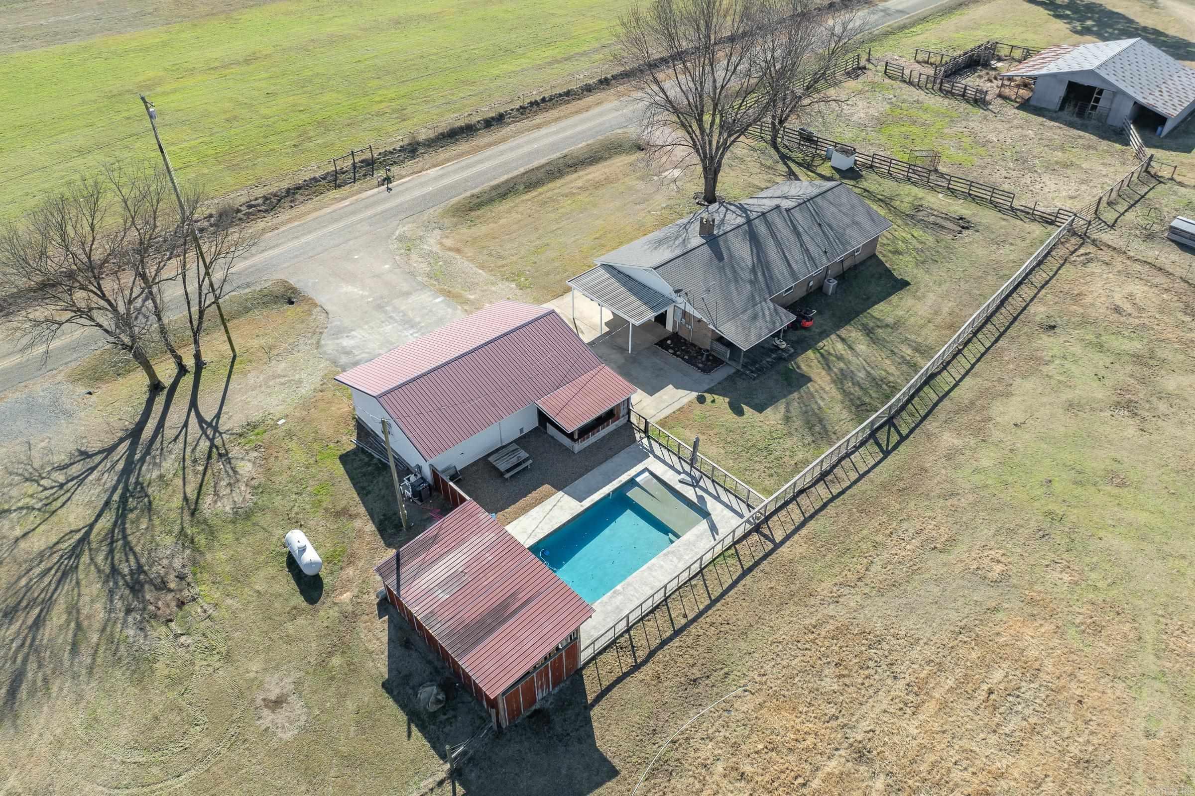 1335 Chapel Hill Road Property Photo 33
