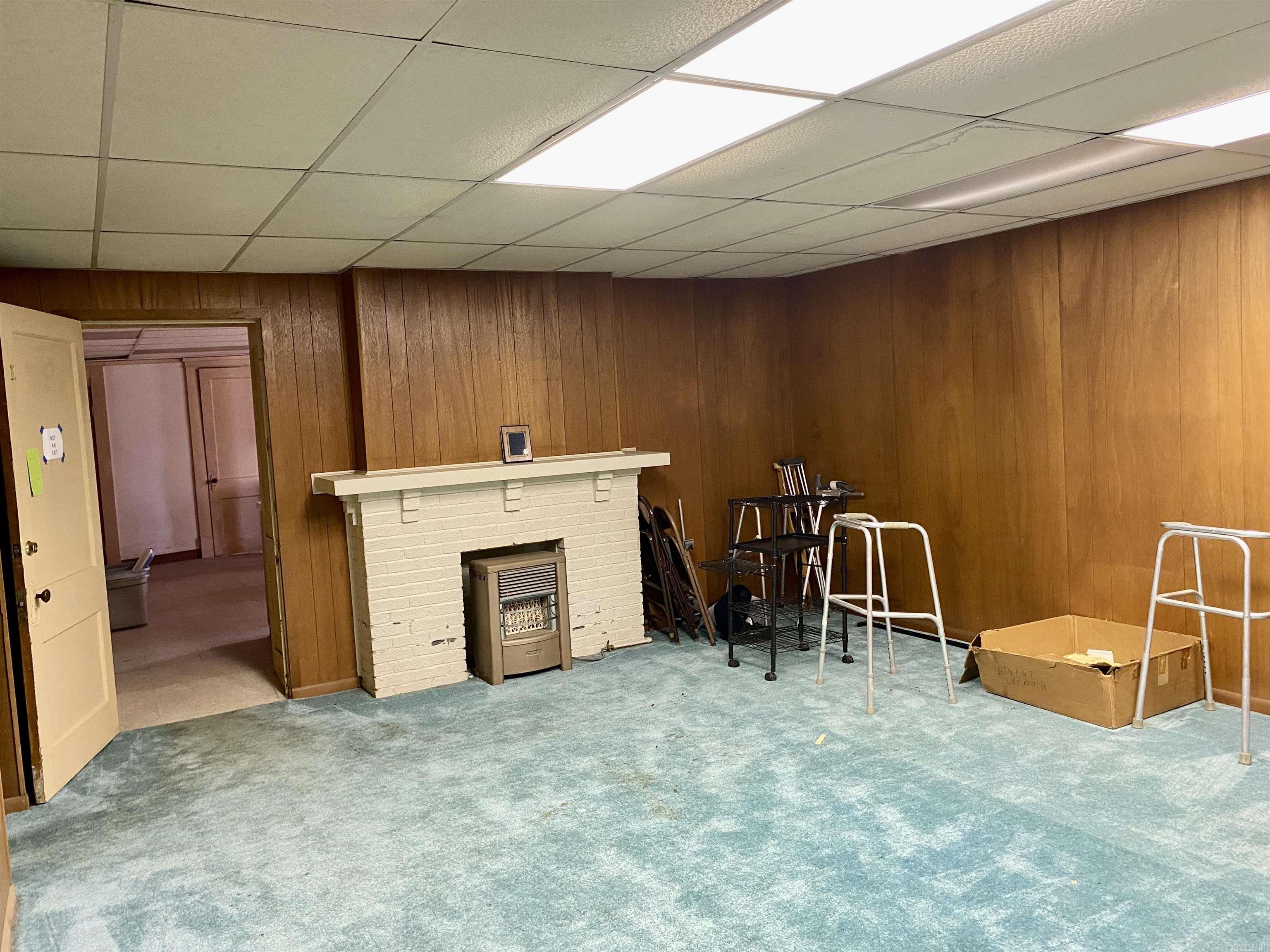 212 N College Property Photo 11