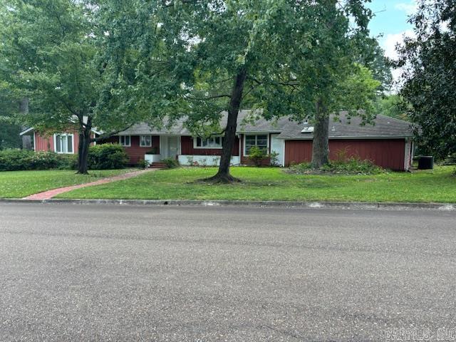 601 E 15th Street Property Photo 28