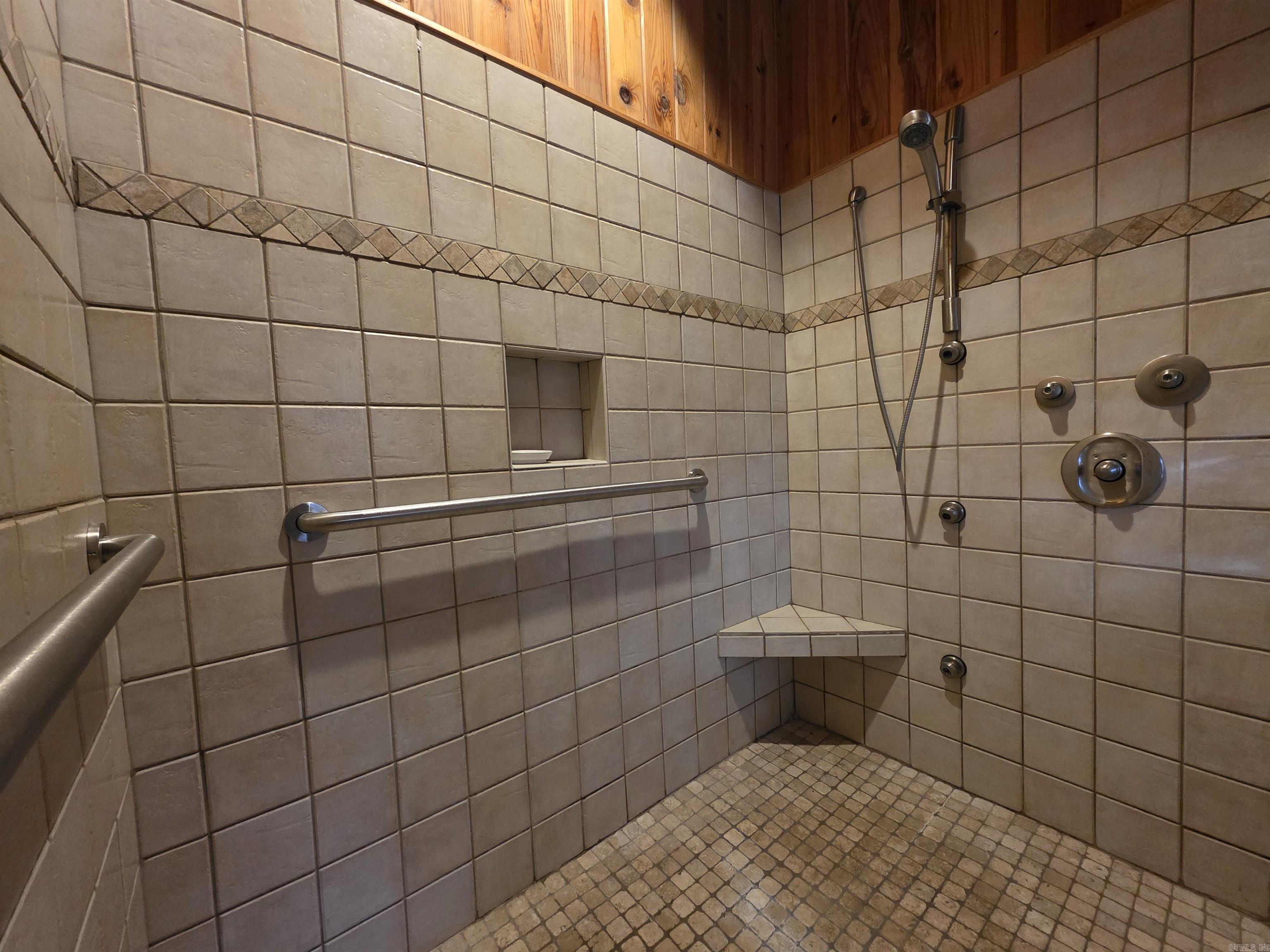 430 Ml Wilson Road Property Photo 12