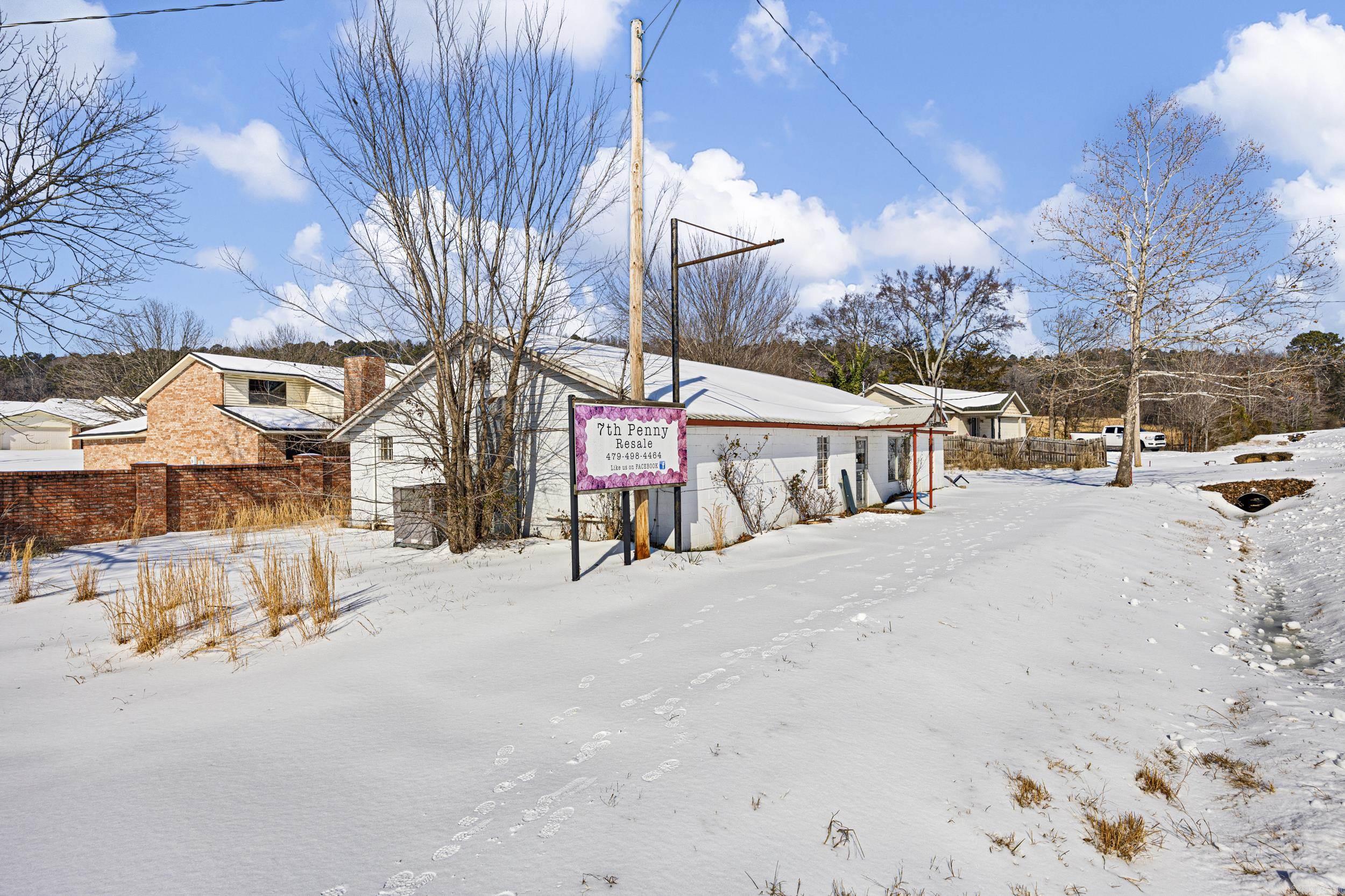 5187 N Arkansas Ave Property Photo 2