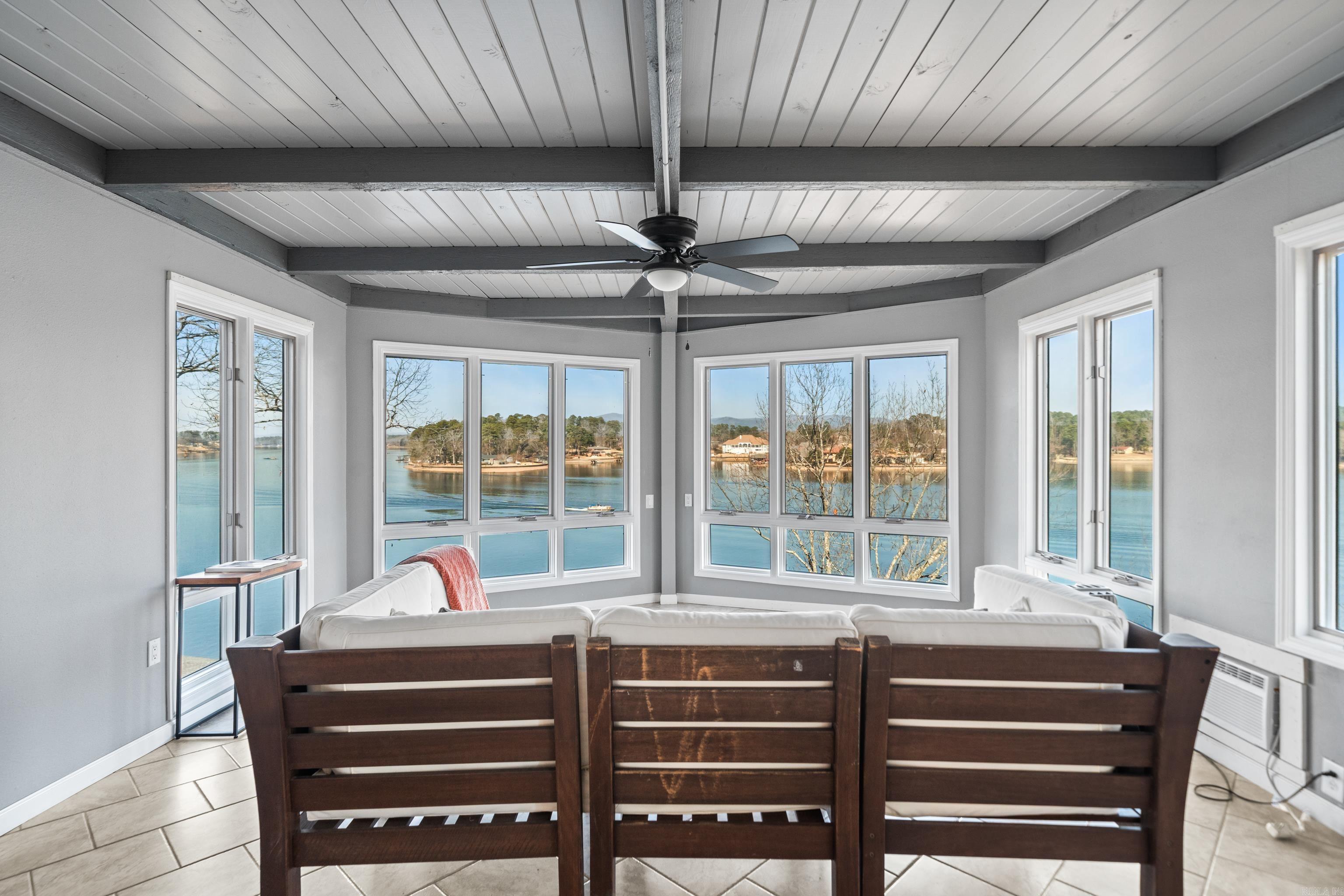 139 Sammie Cove Property Photo 19