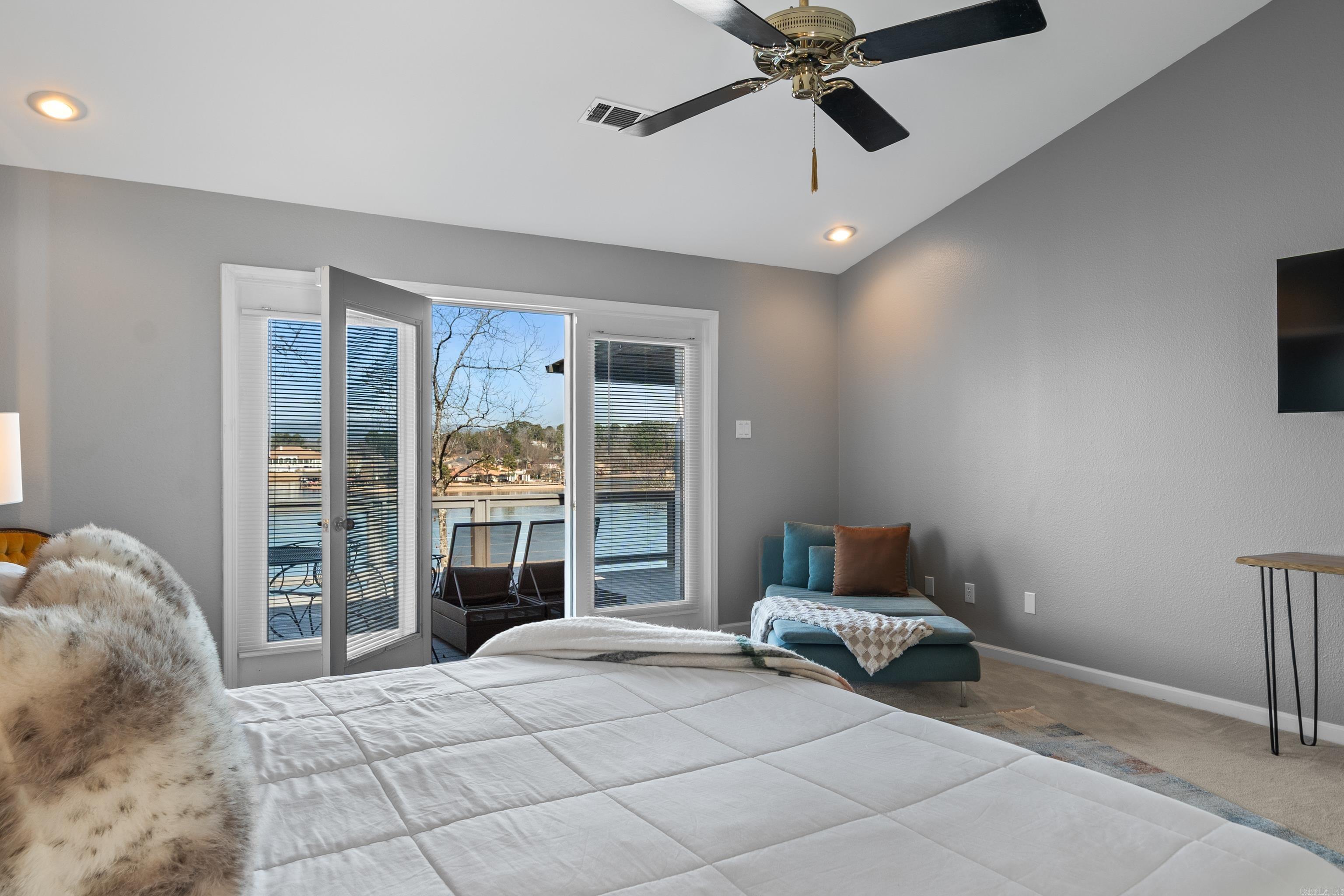 139 Sammie Cove Property Photo 26