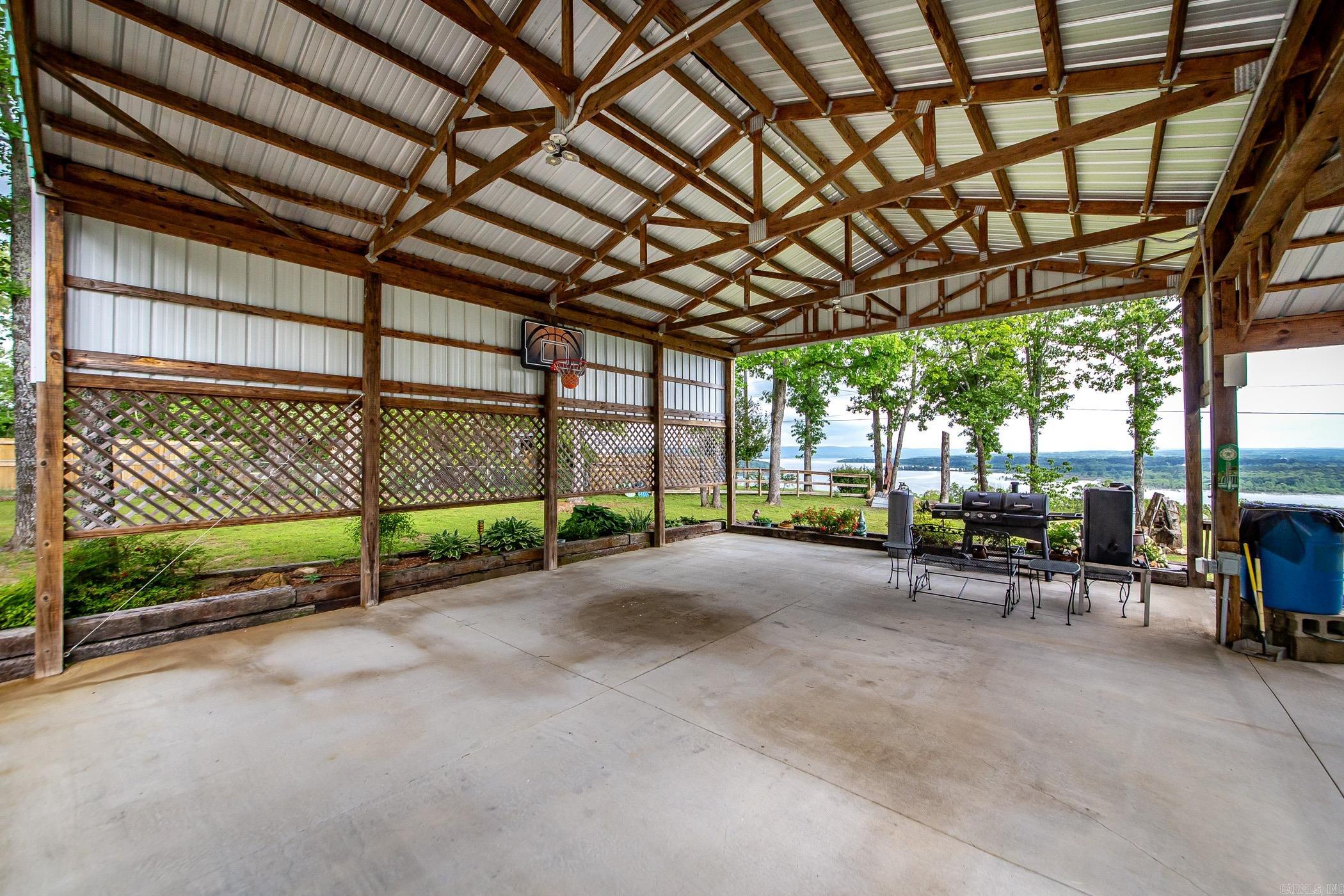 4 Long Hill Rd. Property Photo 6