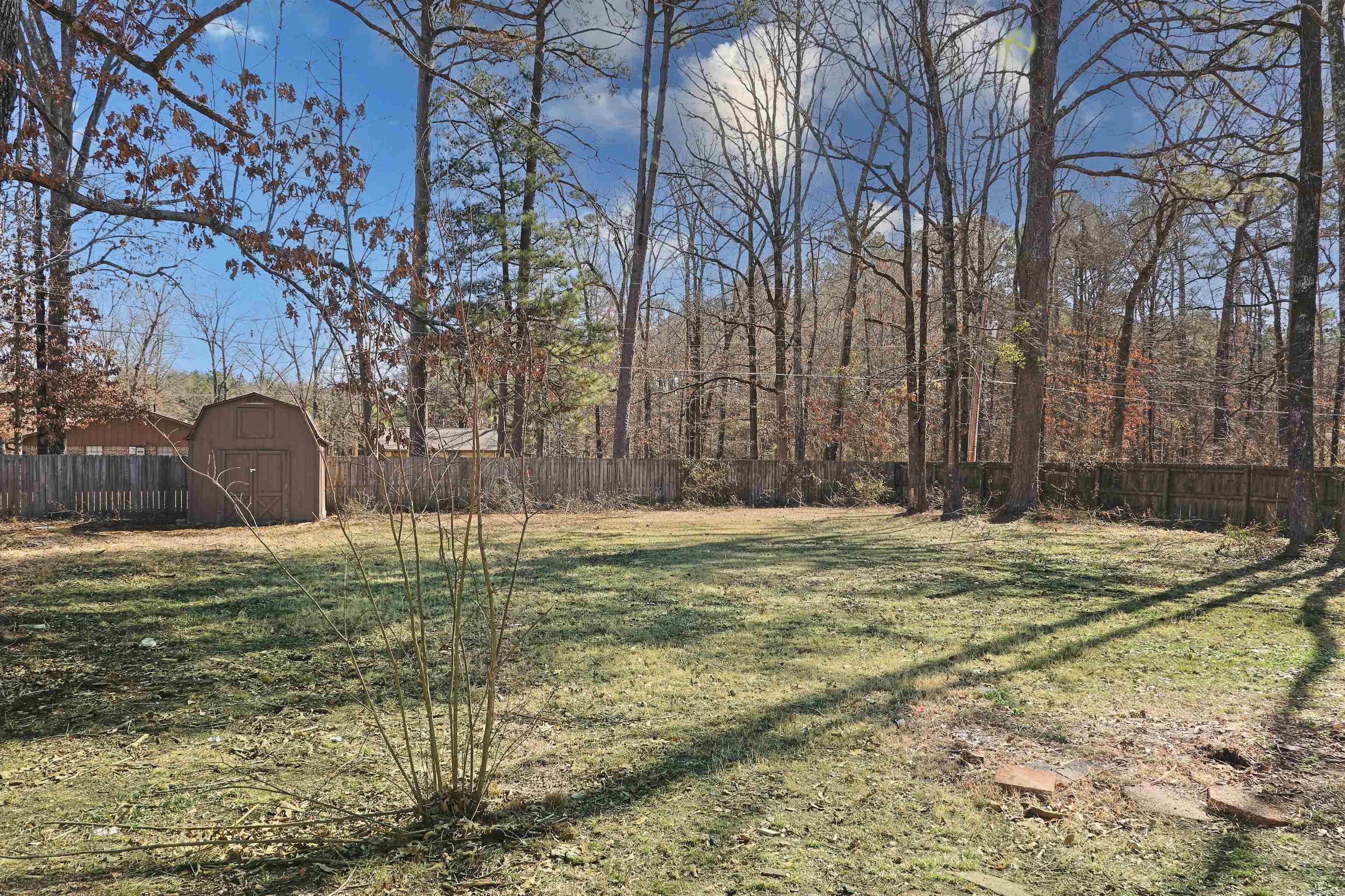 6601 Twin Oaks Property Photo 7