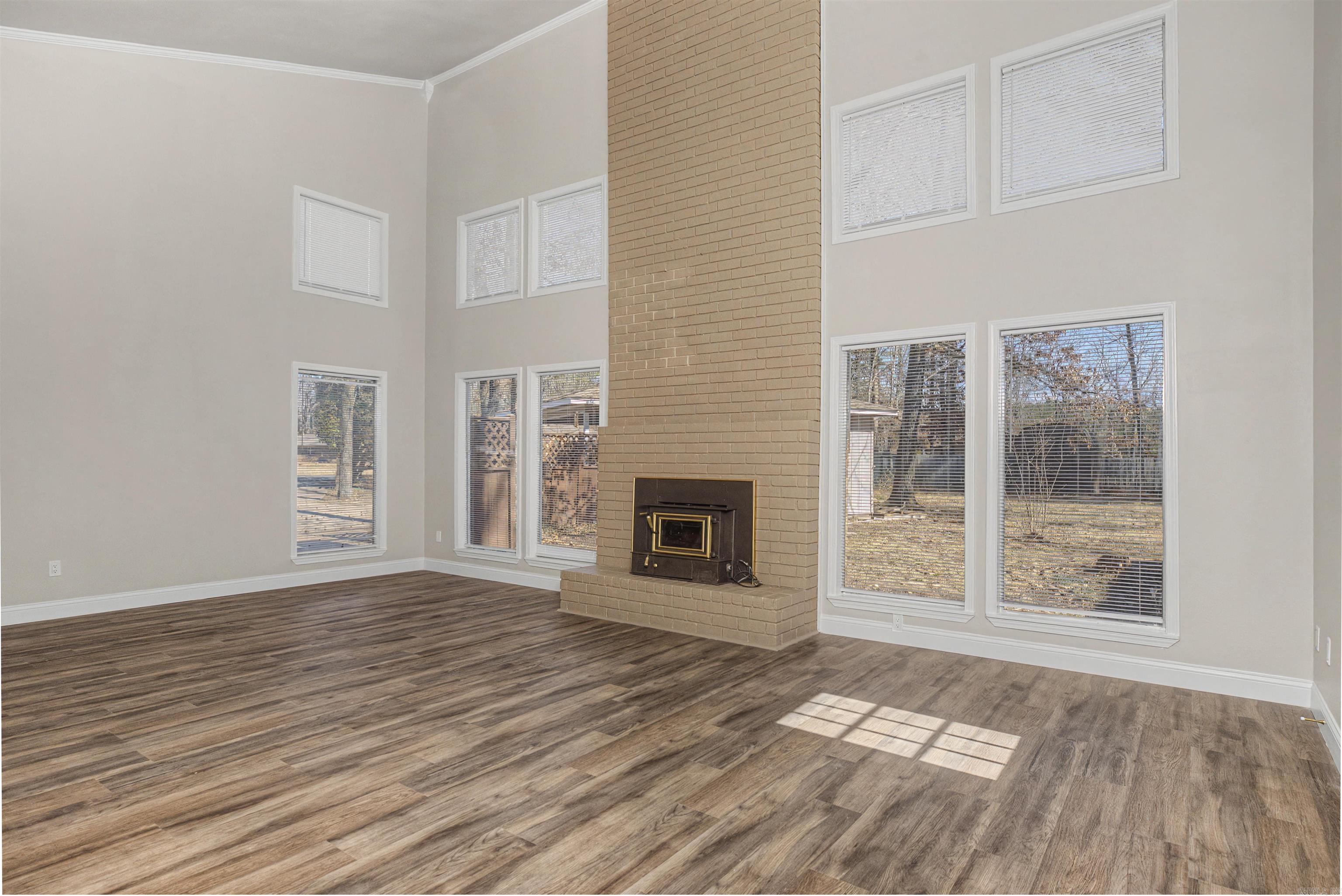 6601 Twin Oaks Property Photo 8