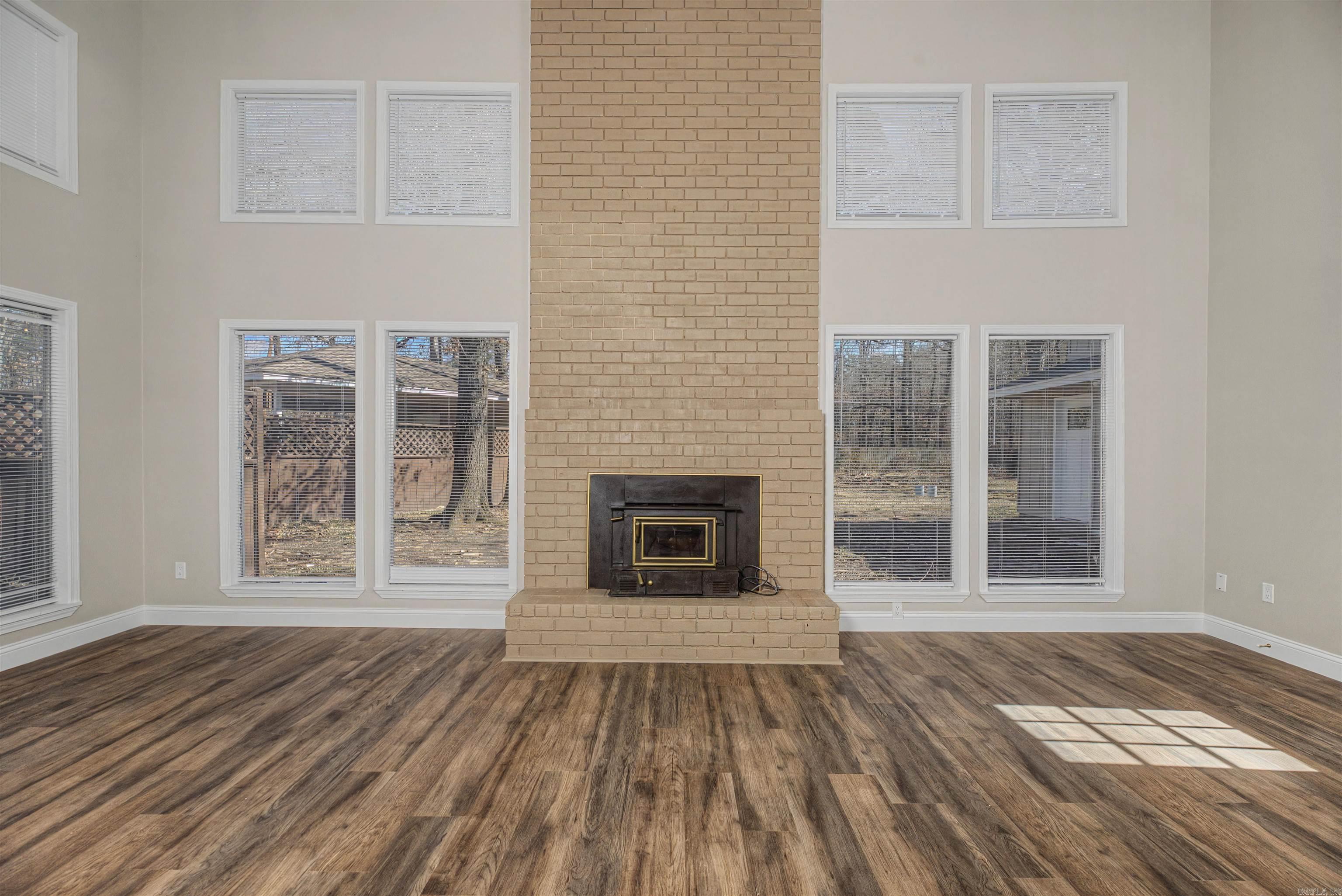 6601 Twin Oaks Property Photo 10
