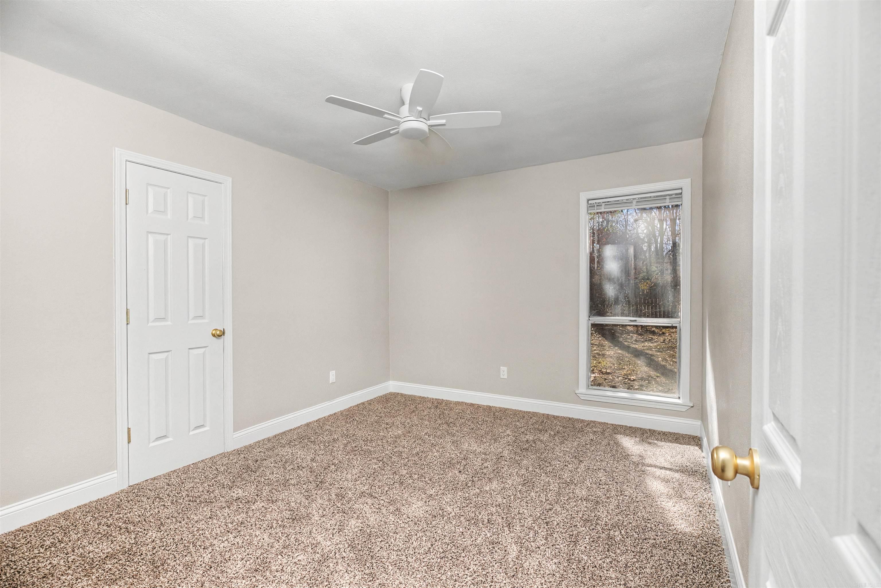 6601 Twin Oaks Property Photo 24