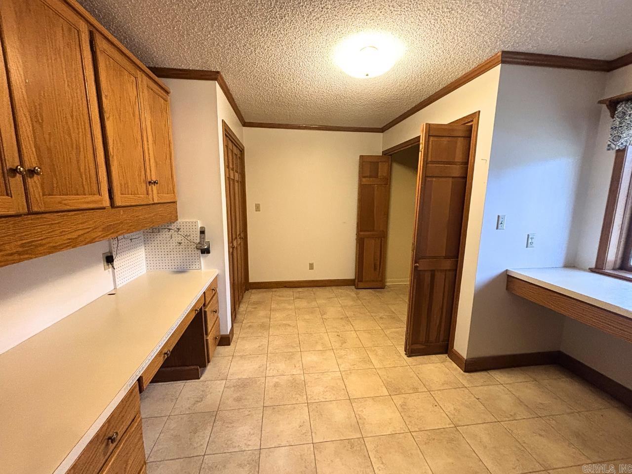 120 Emerson Place Property Photo 7