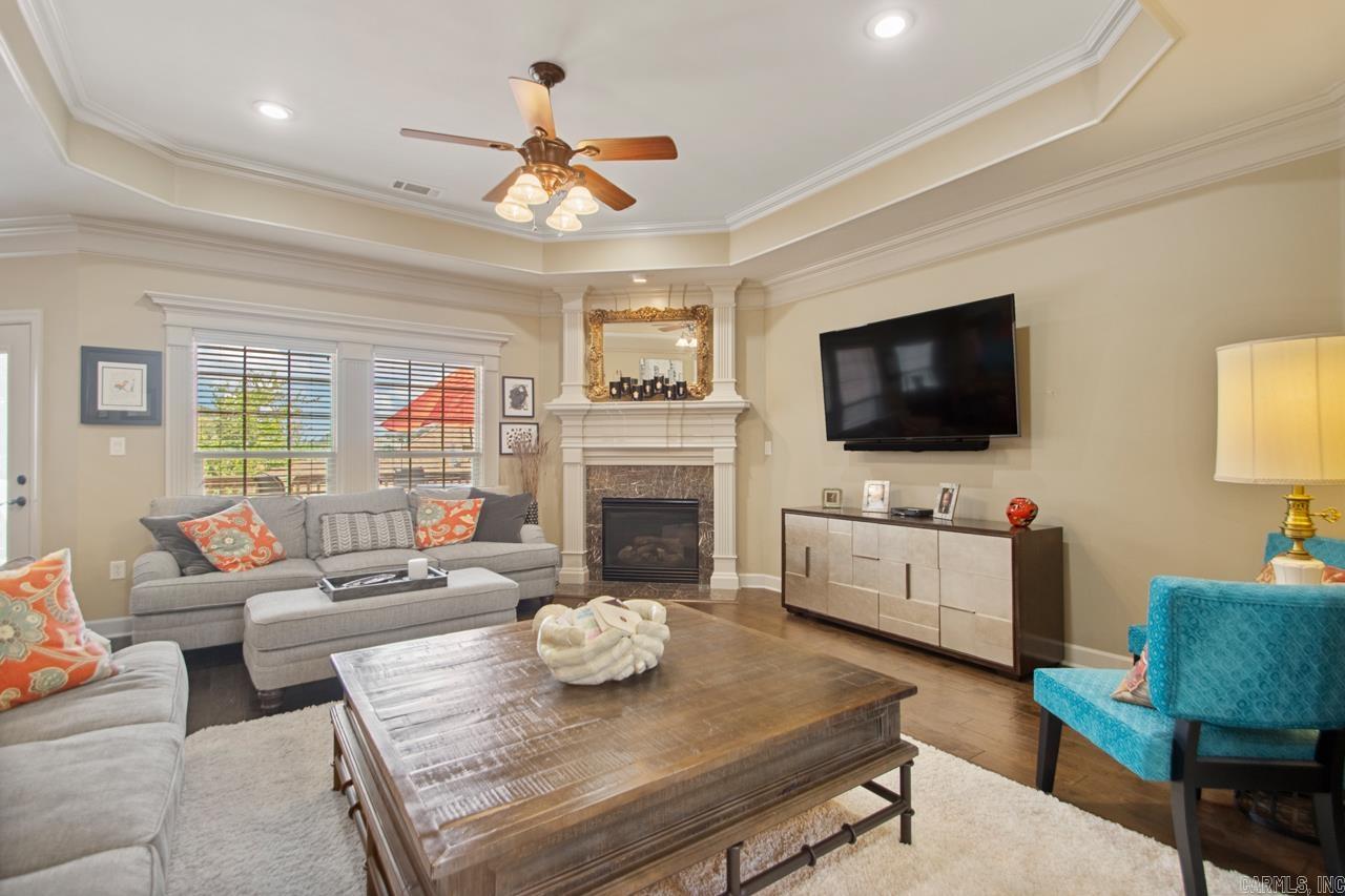 6813 Gap Point Circle Property Photo 4