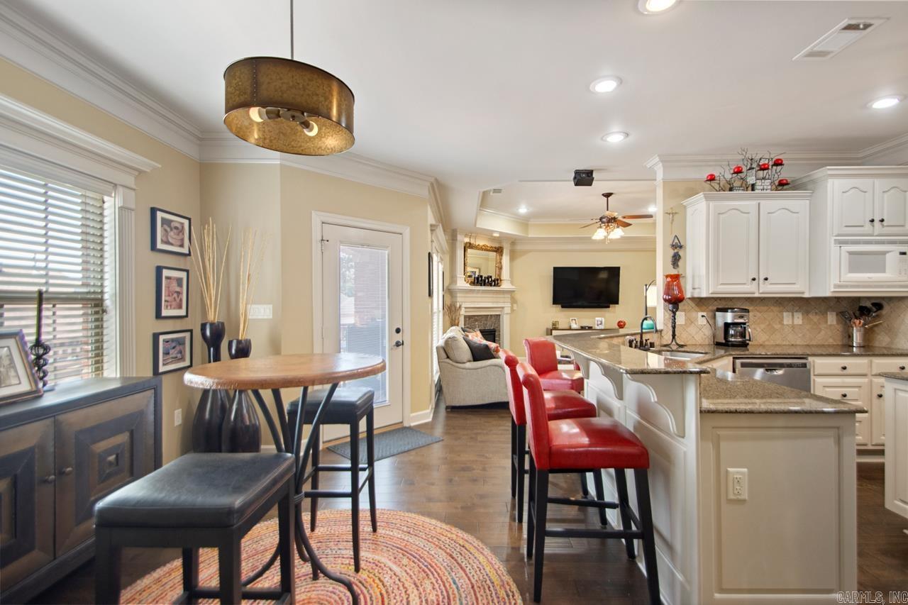 6813 Gap Point Circle Property Photo 13