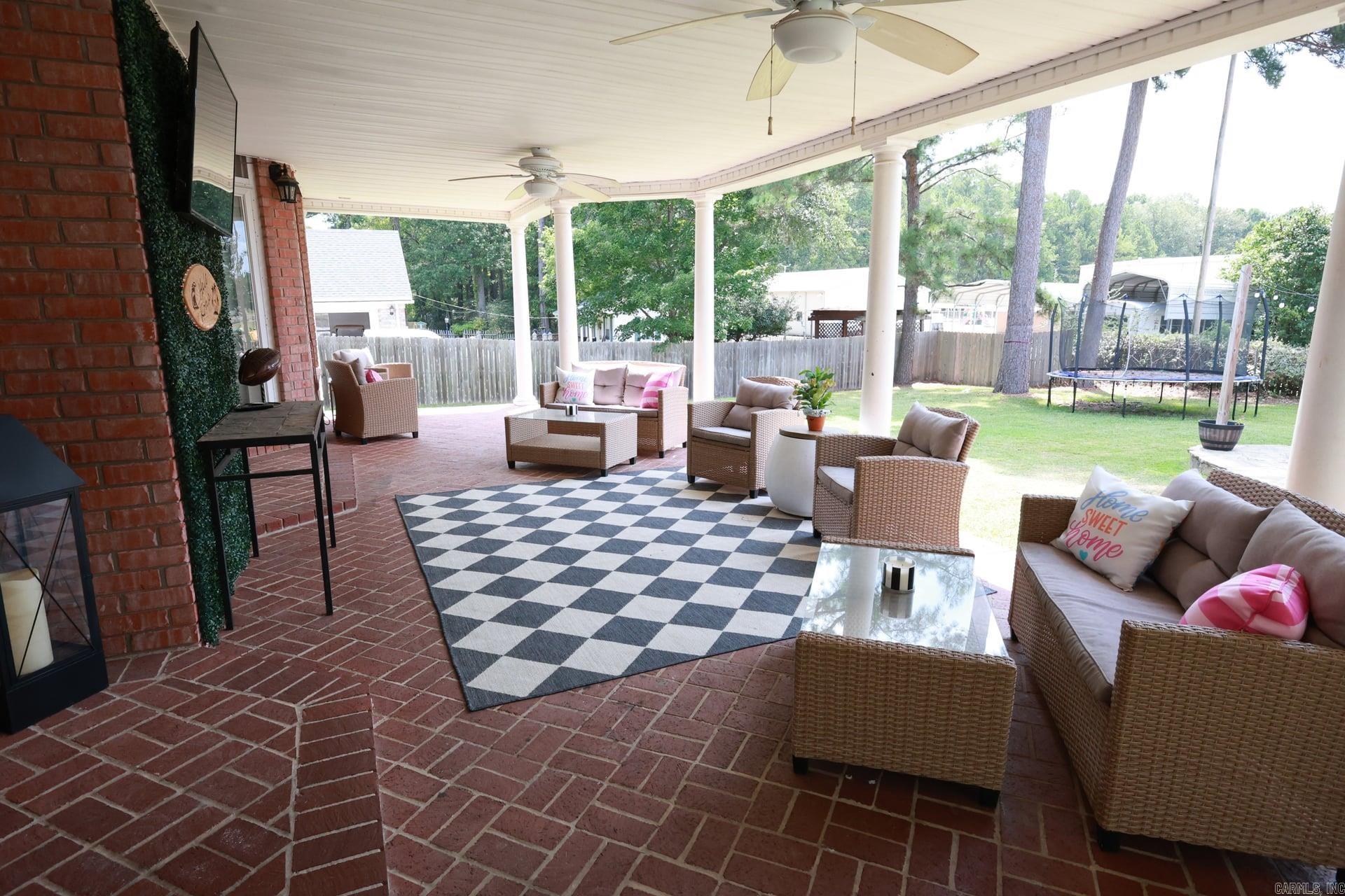 2315 Pathway Property Photo 21