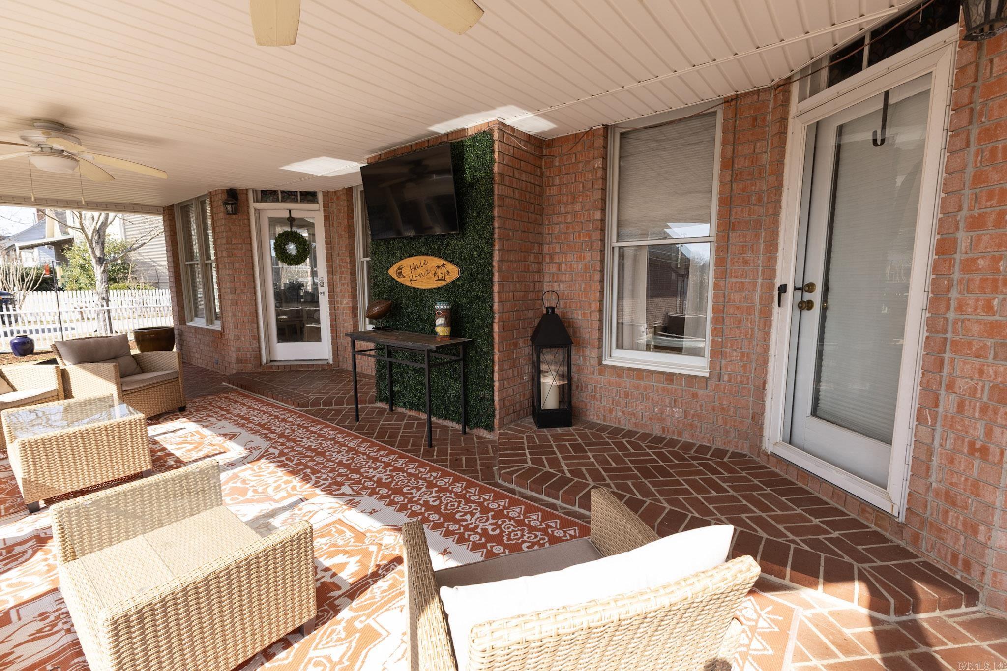 2315 Pathway Property Photo 22