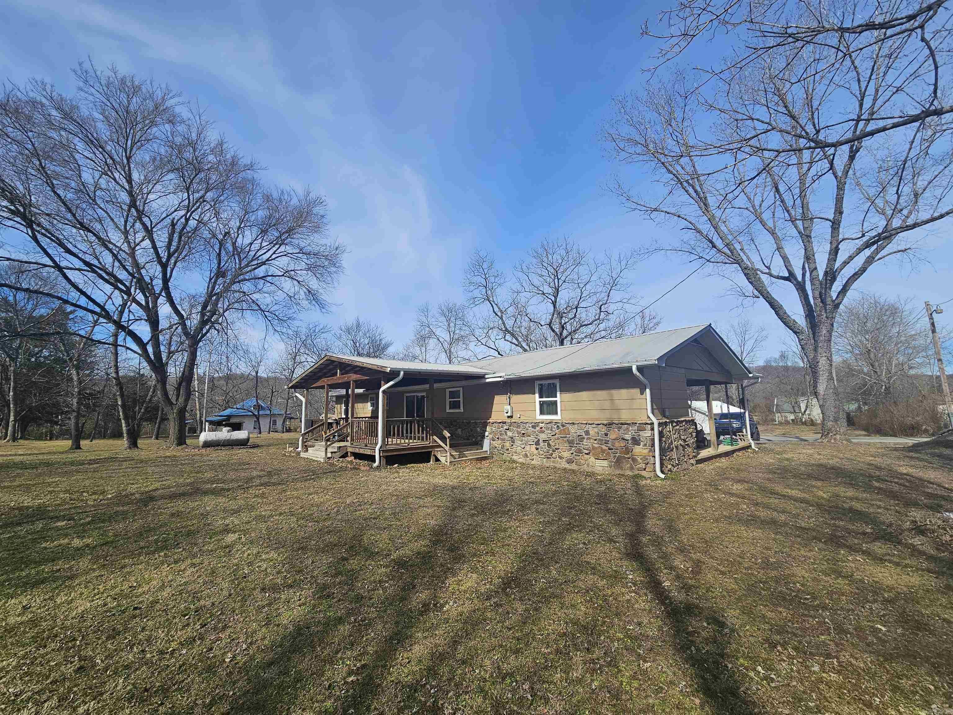 335 W Tennyson Street Property Photo 31