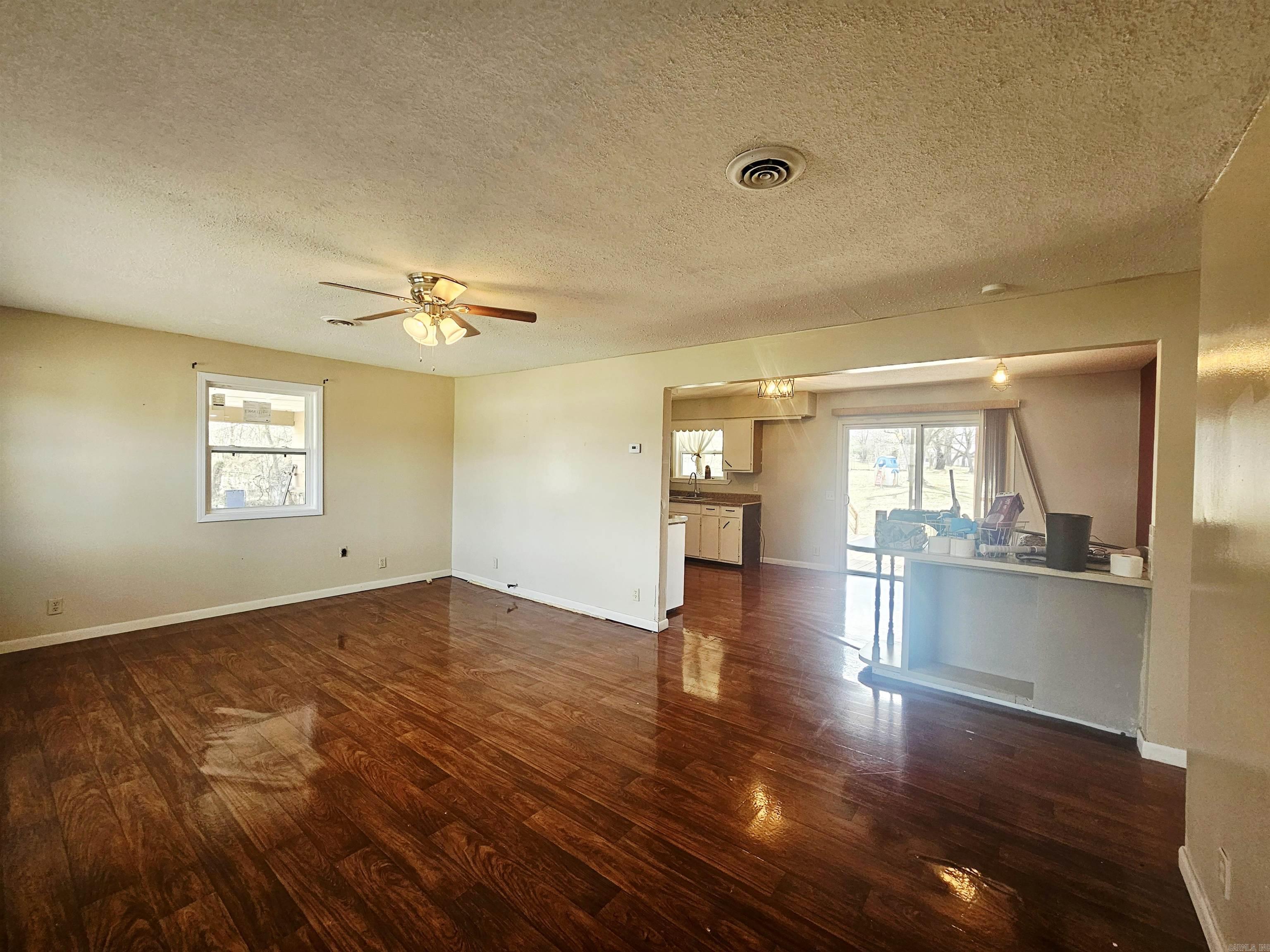 335 W Tennyson Street Property Photo 33