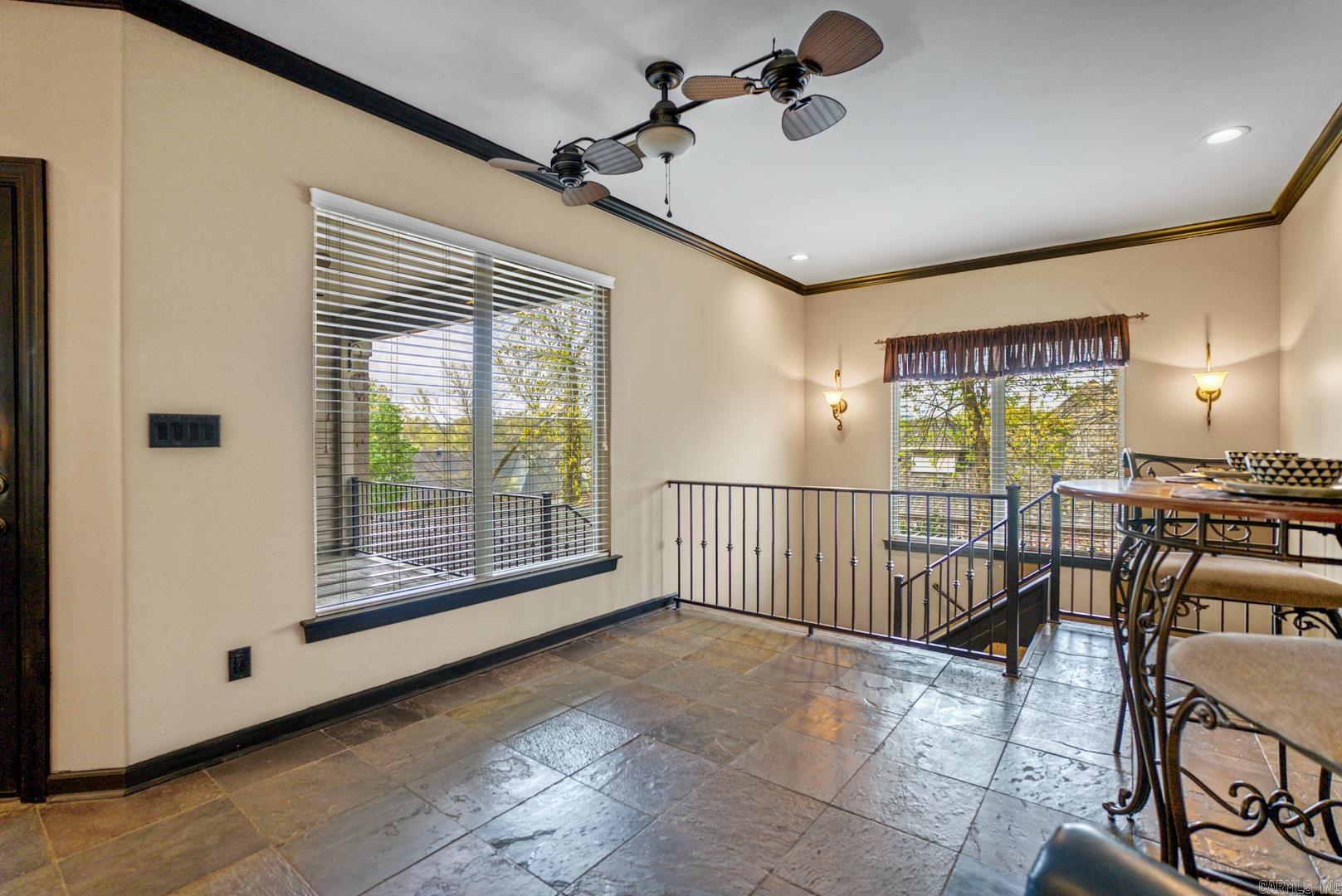 147 Oneida Way Property Photo 25