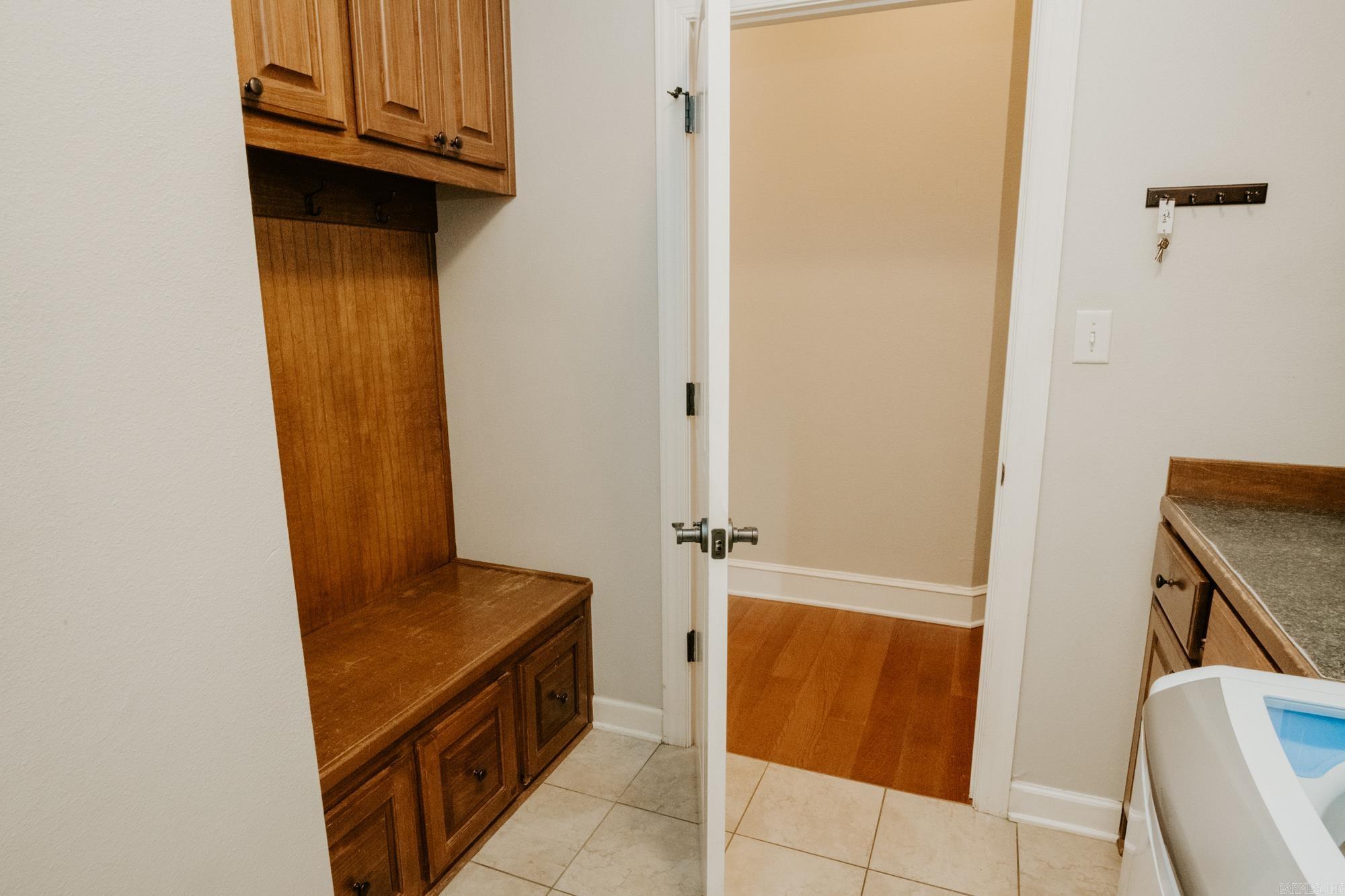 3908 Robinwood Circle Property Photo 28