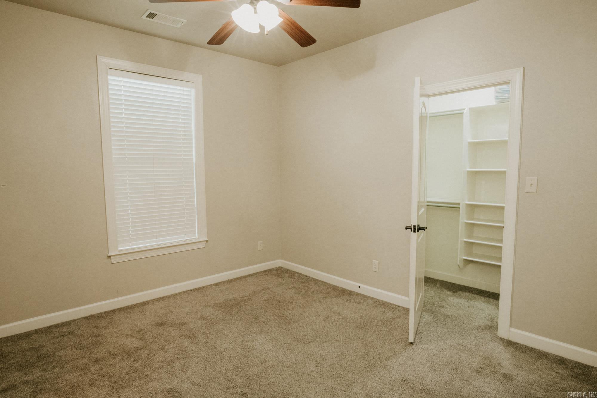 3908 Robinwood Circle Property Photo 30