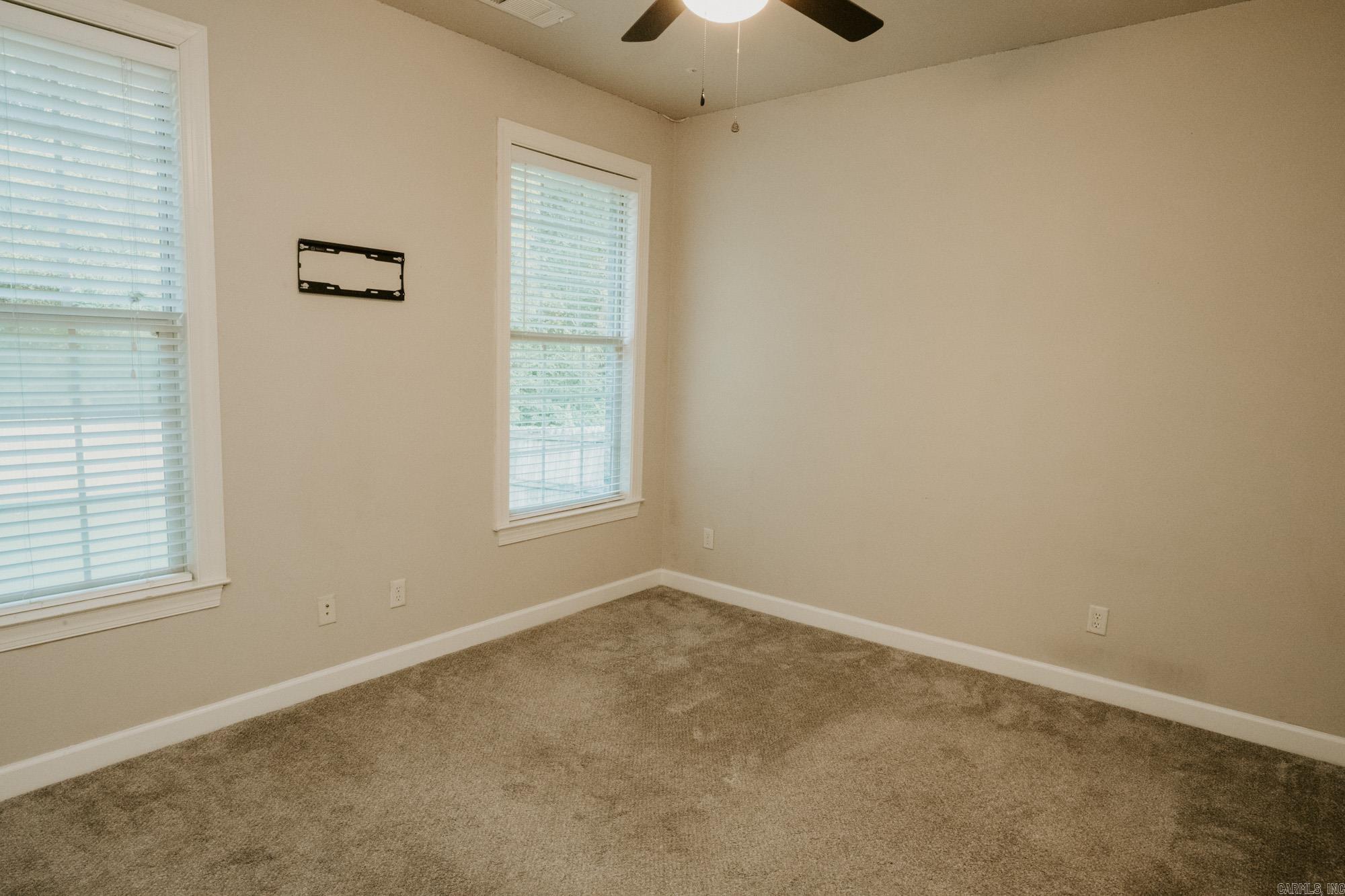 3908 Robinwood Circle Property Photo 36