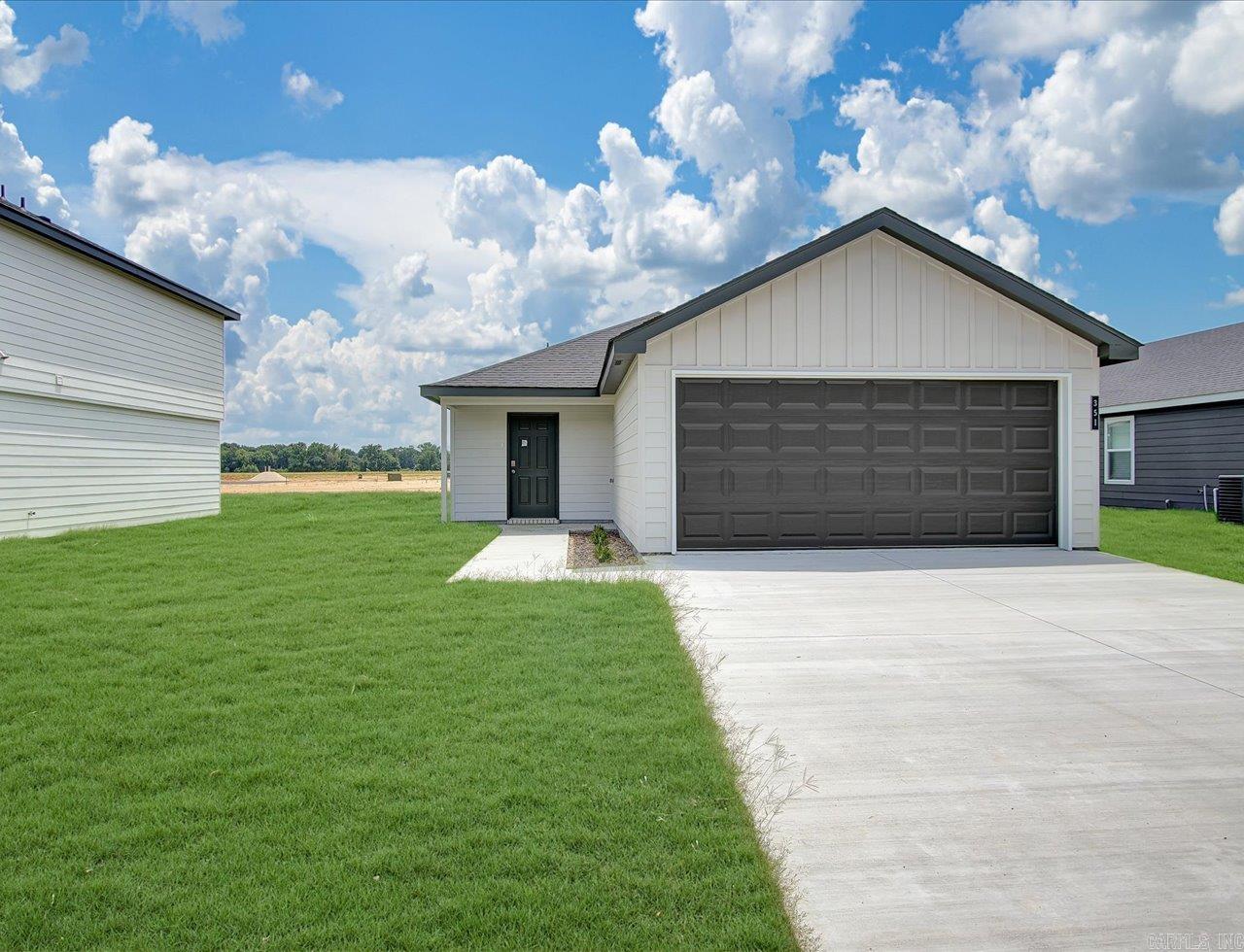351 Moonlight Graham Boulevard Property Photo 1