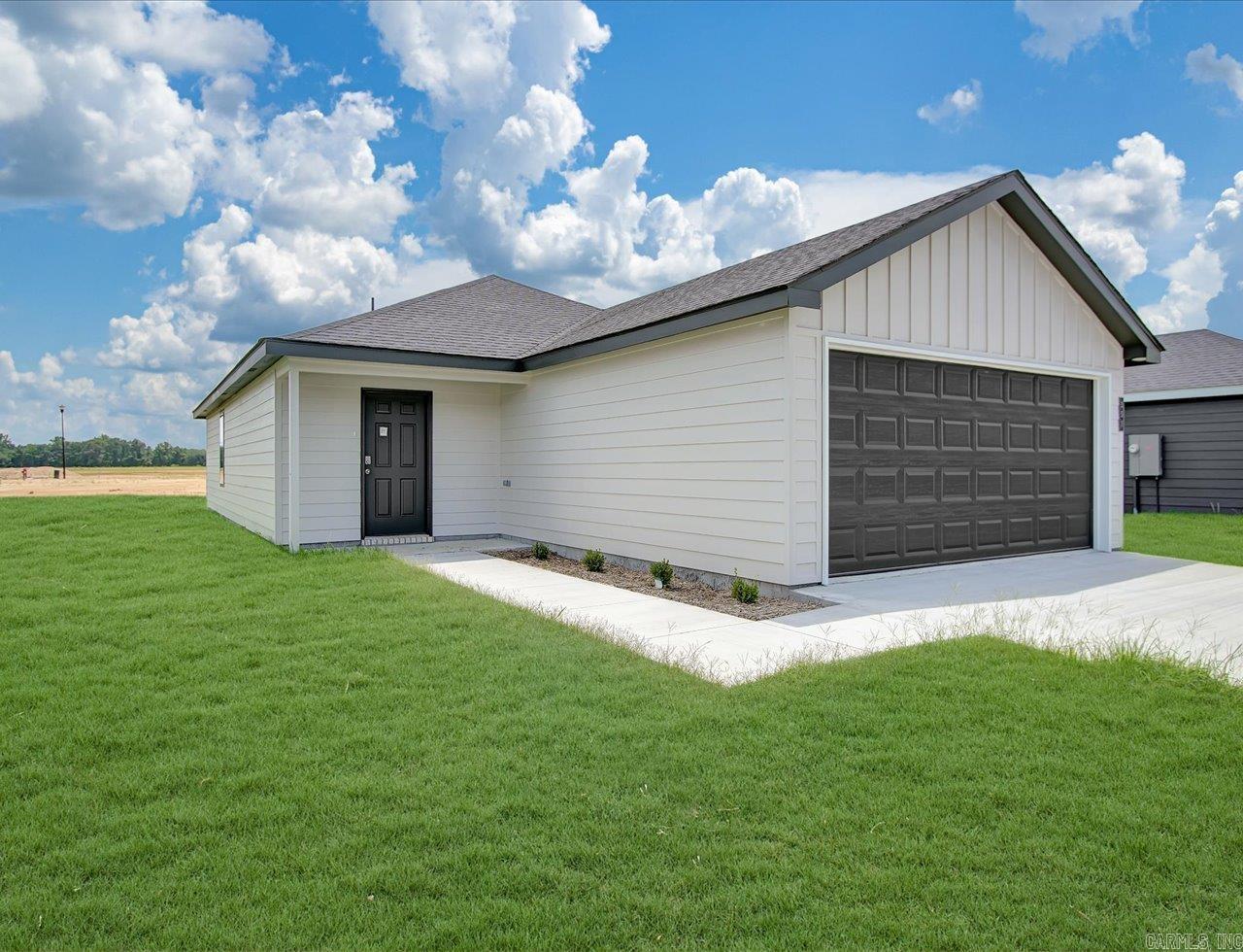 351 Moonlight Graham Boulevard Property Photo 2