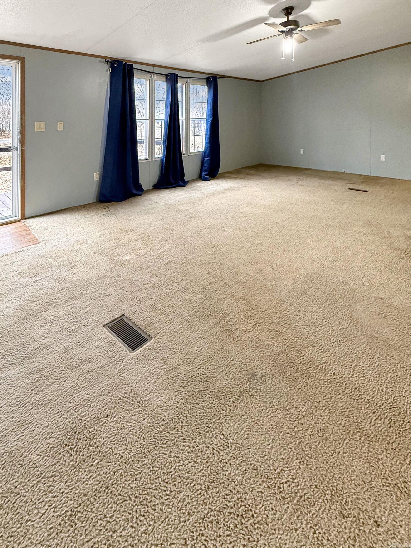 144 Valley Oaks Drive Property Photo 4