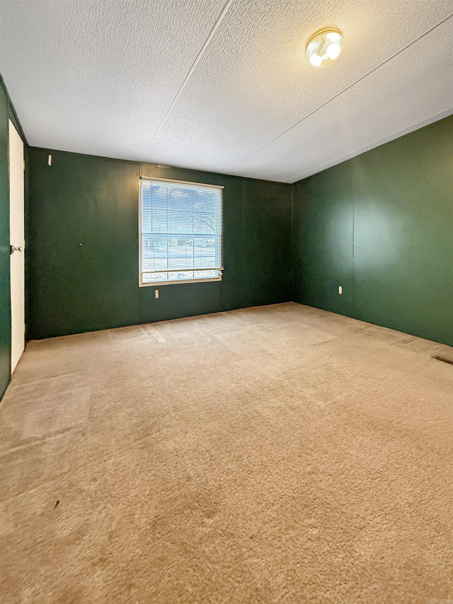 144 Valley Oaks Drive Property Photo 13