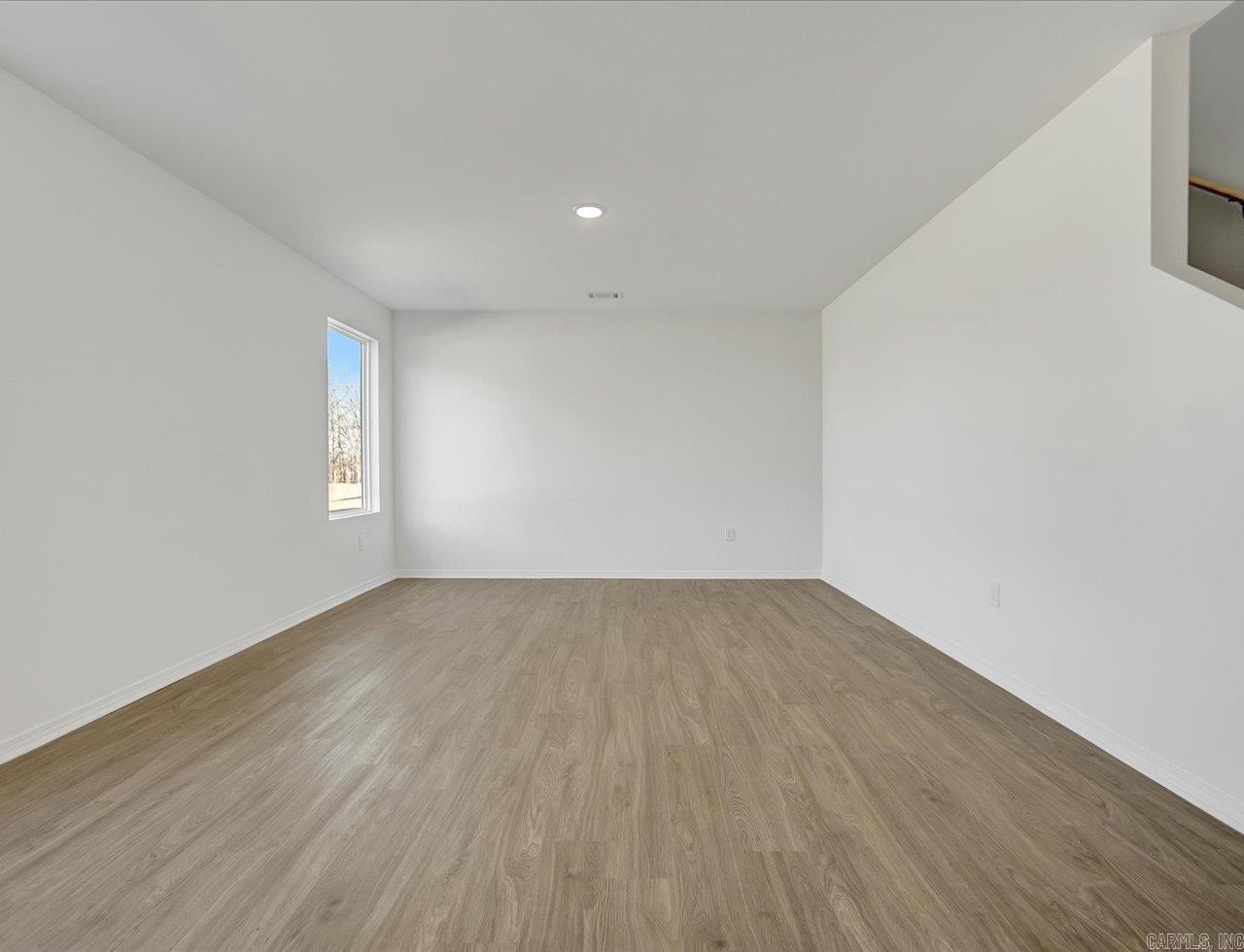 401 Moonlight Graham Boulevard Property Photo 10