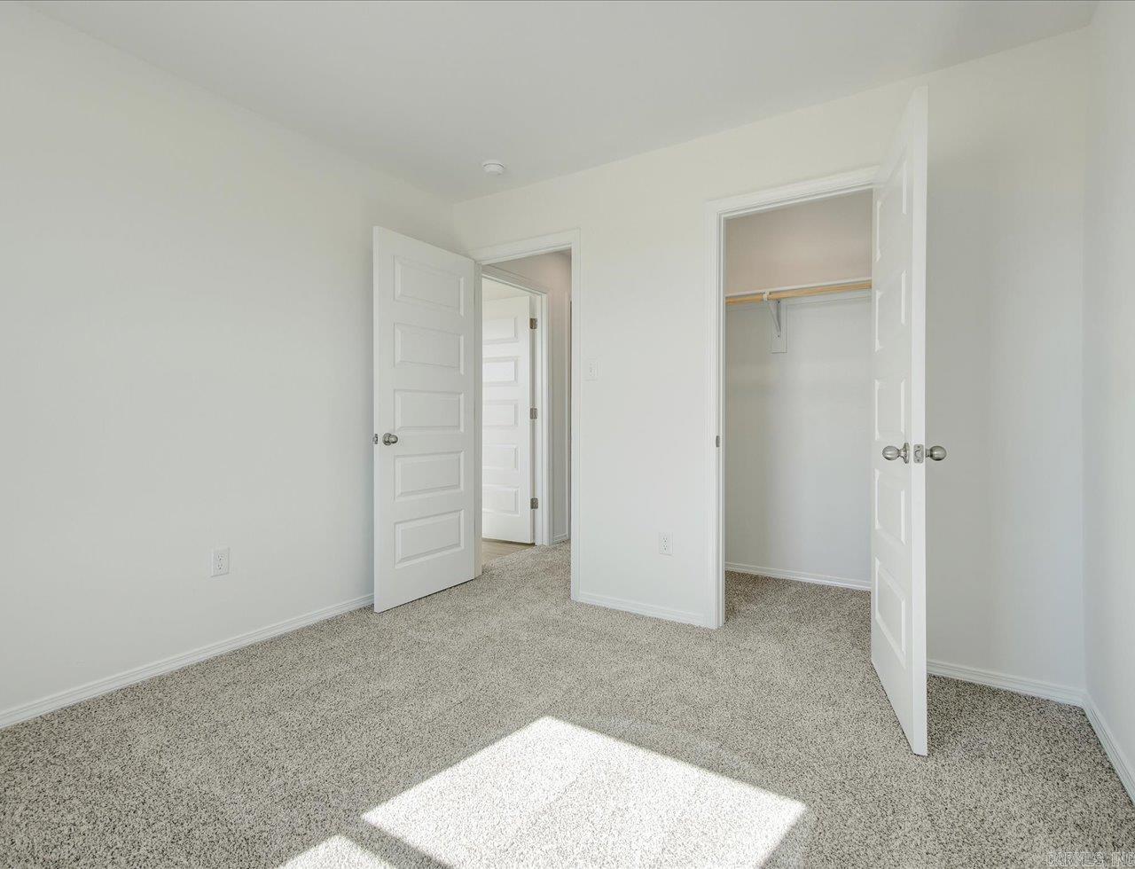 401 Moonlight Graham Boulevard Property Photo 18