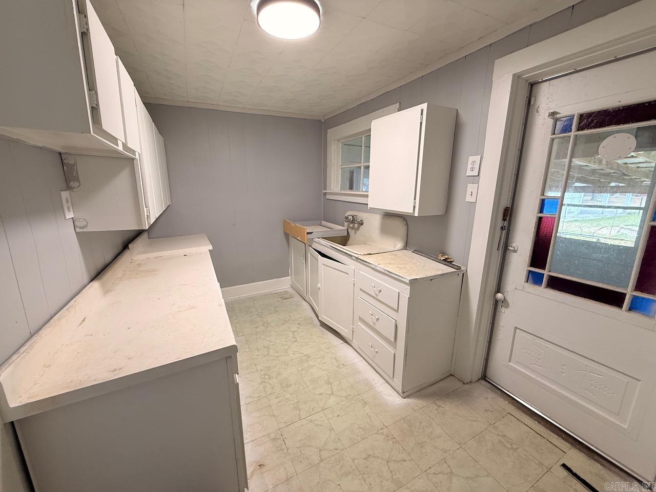 404 Turner Street Property Photo 9