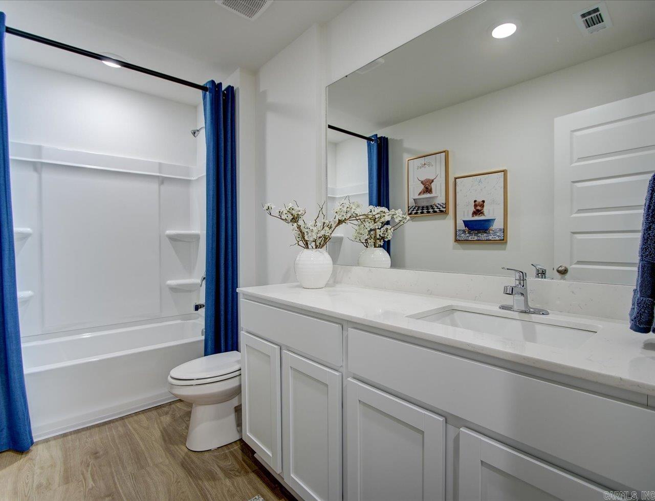 235 Stone Canyon Drive Property Photo 16