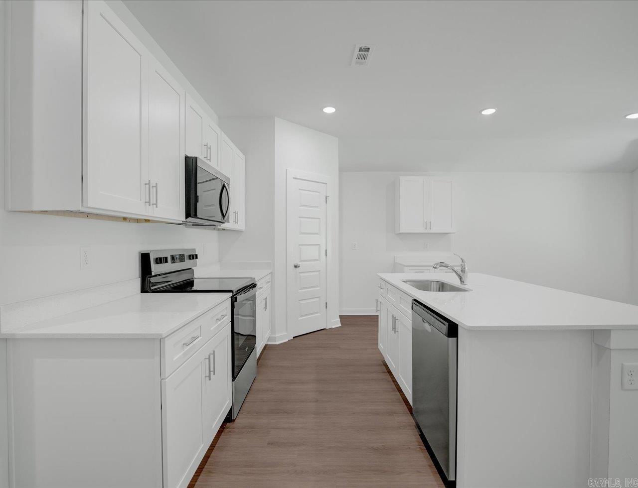 56 Wolfsbridge Loop Property Photo 7