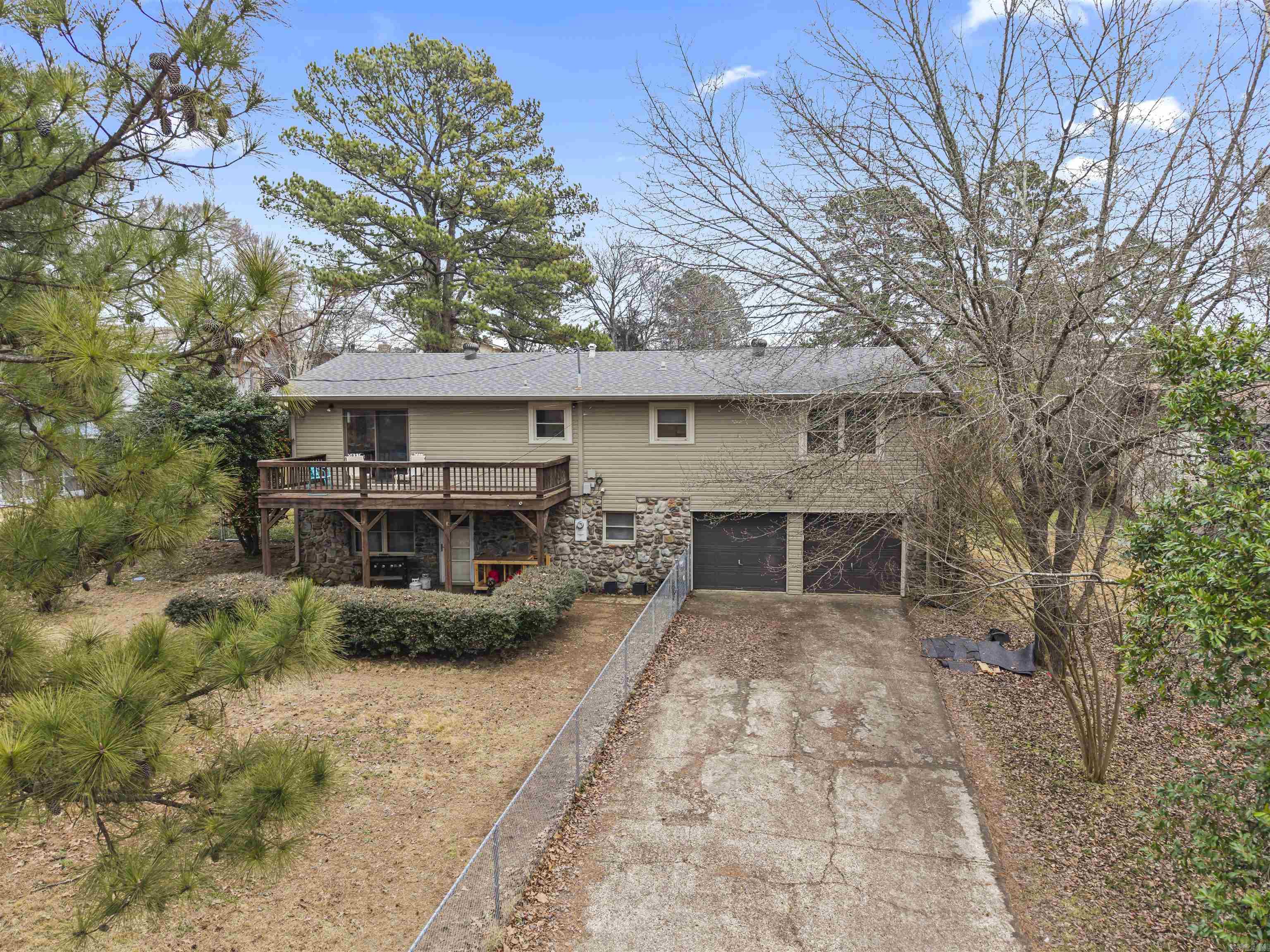 111 Hillsdale Terrace Property Photo 9