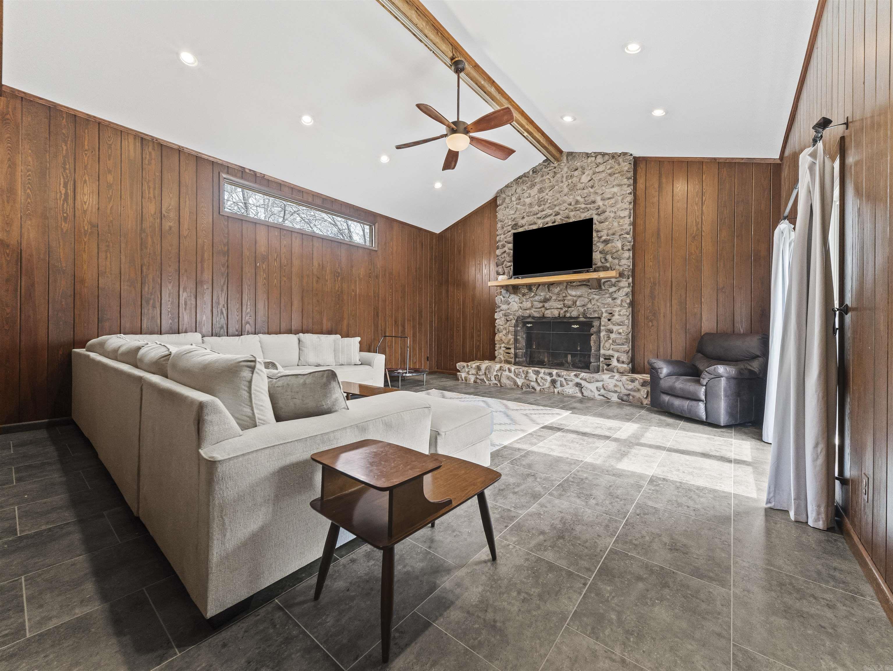 111 Hillsdale Terrace Property Photo 45