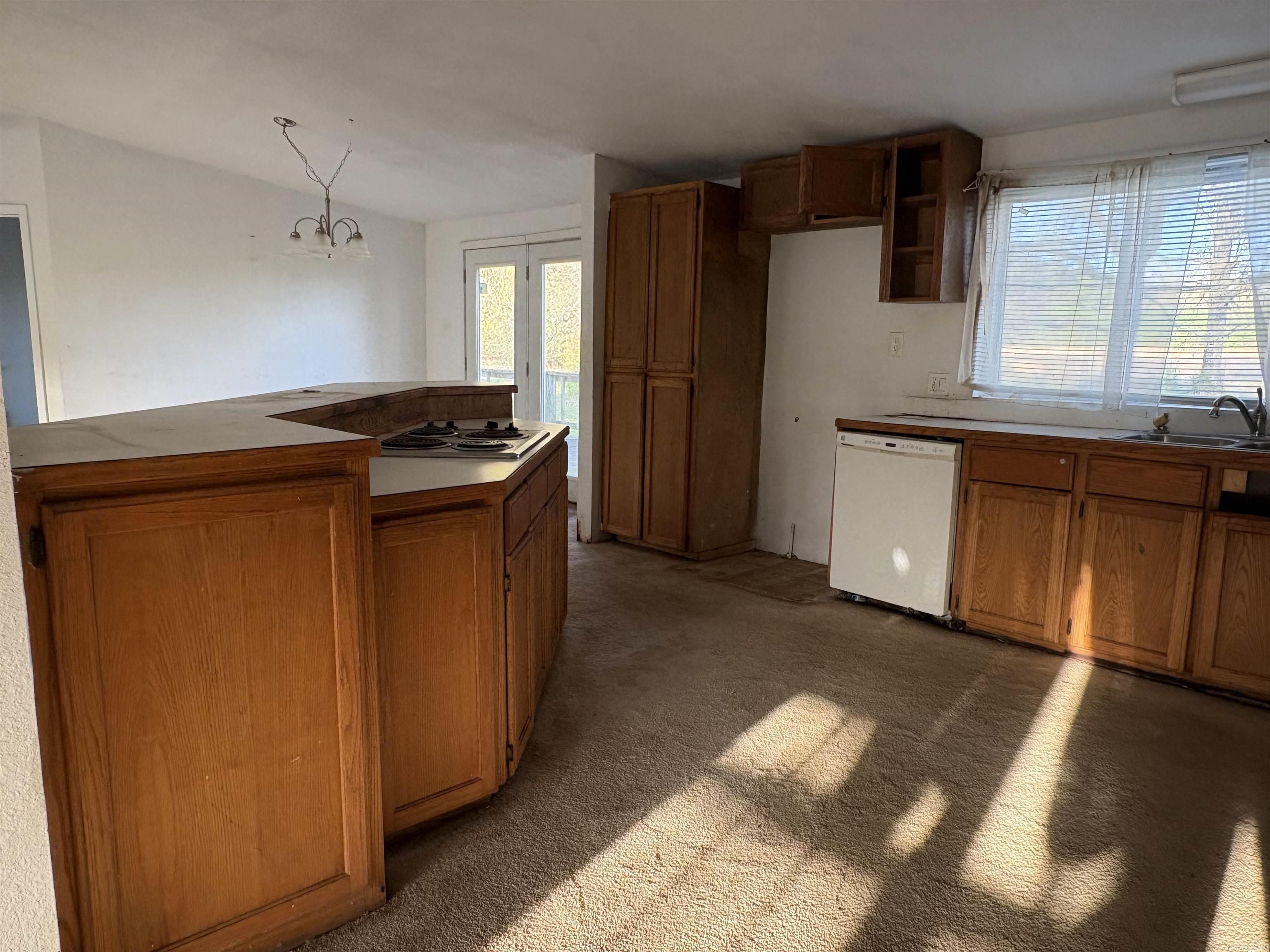 1 Lazy Valley Property Photo 4