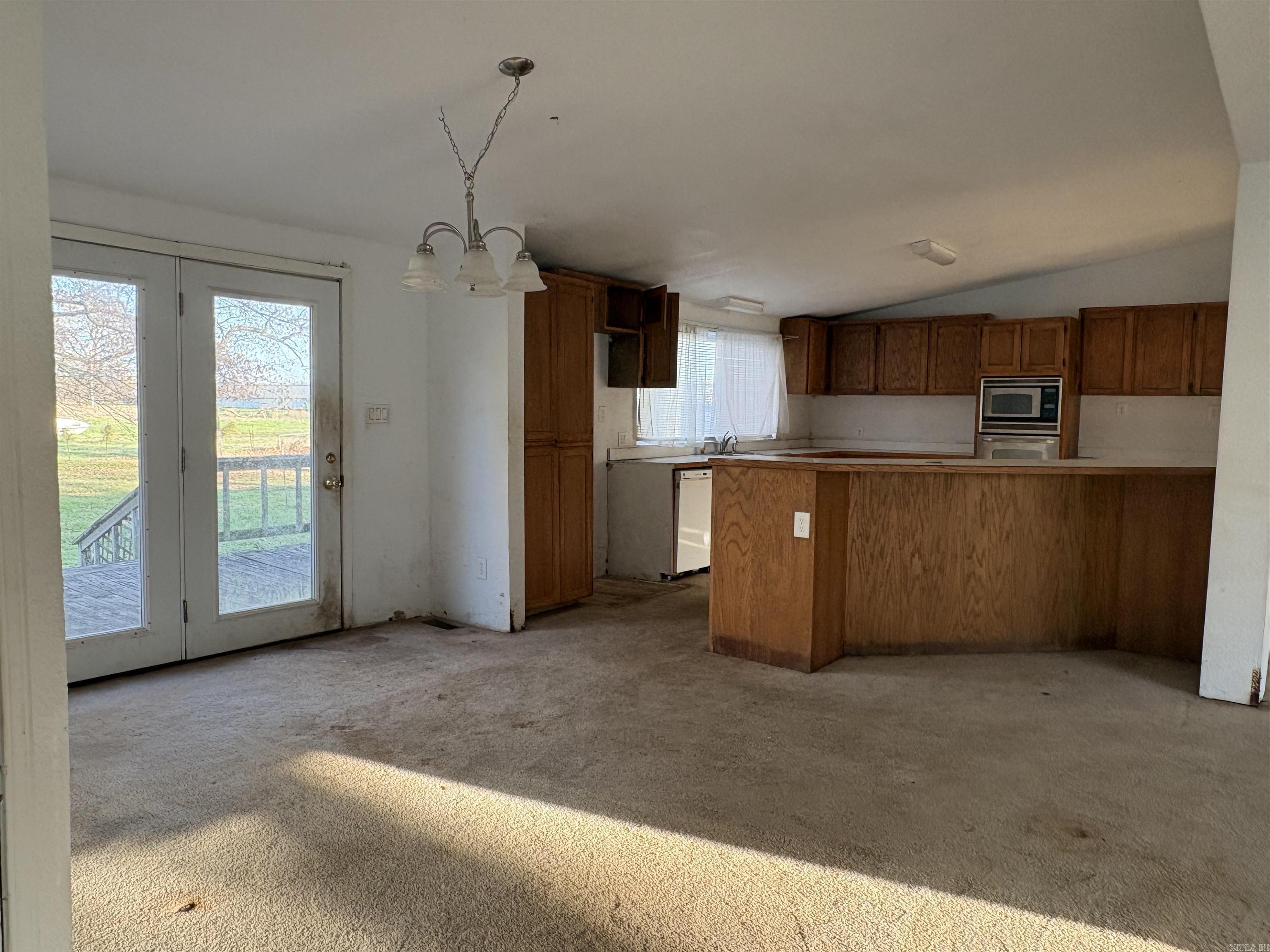 1 Lazy Valley Property Photo 5