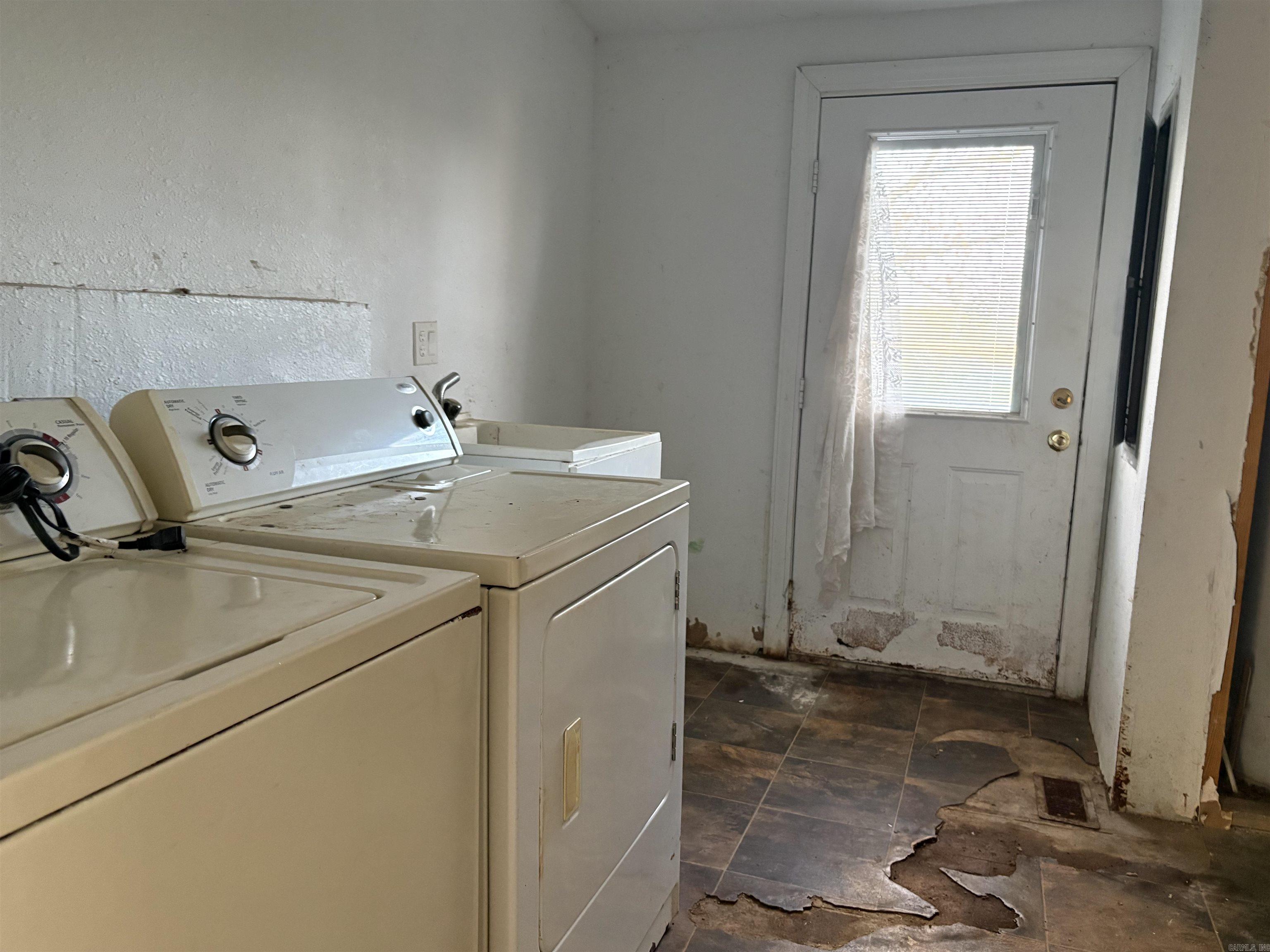 1 Lazy Valley Property Photo 17
