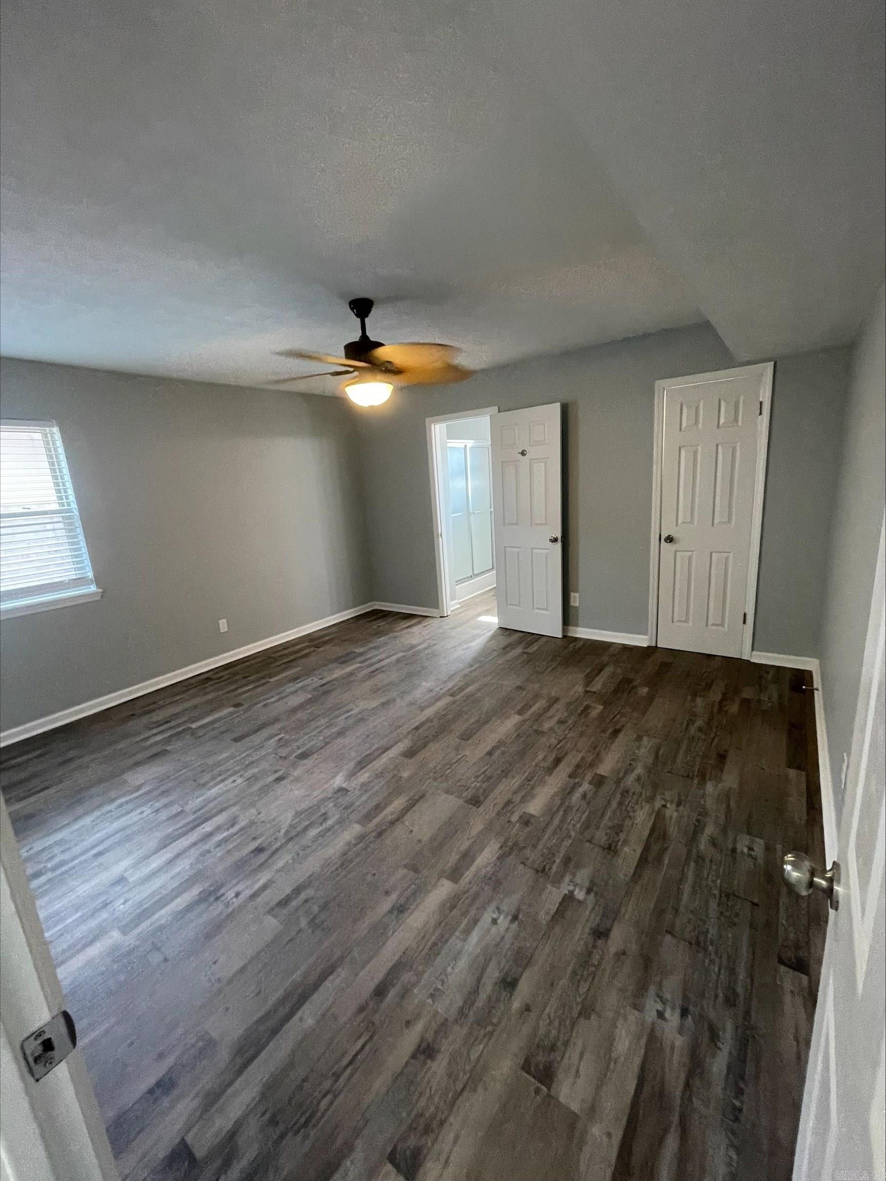 208 Elwood Dr Property Photo 21