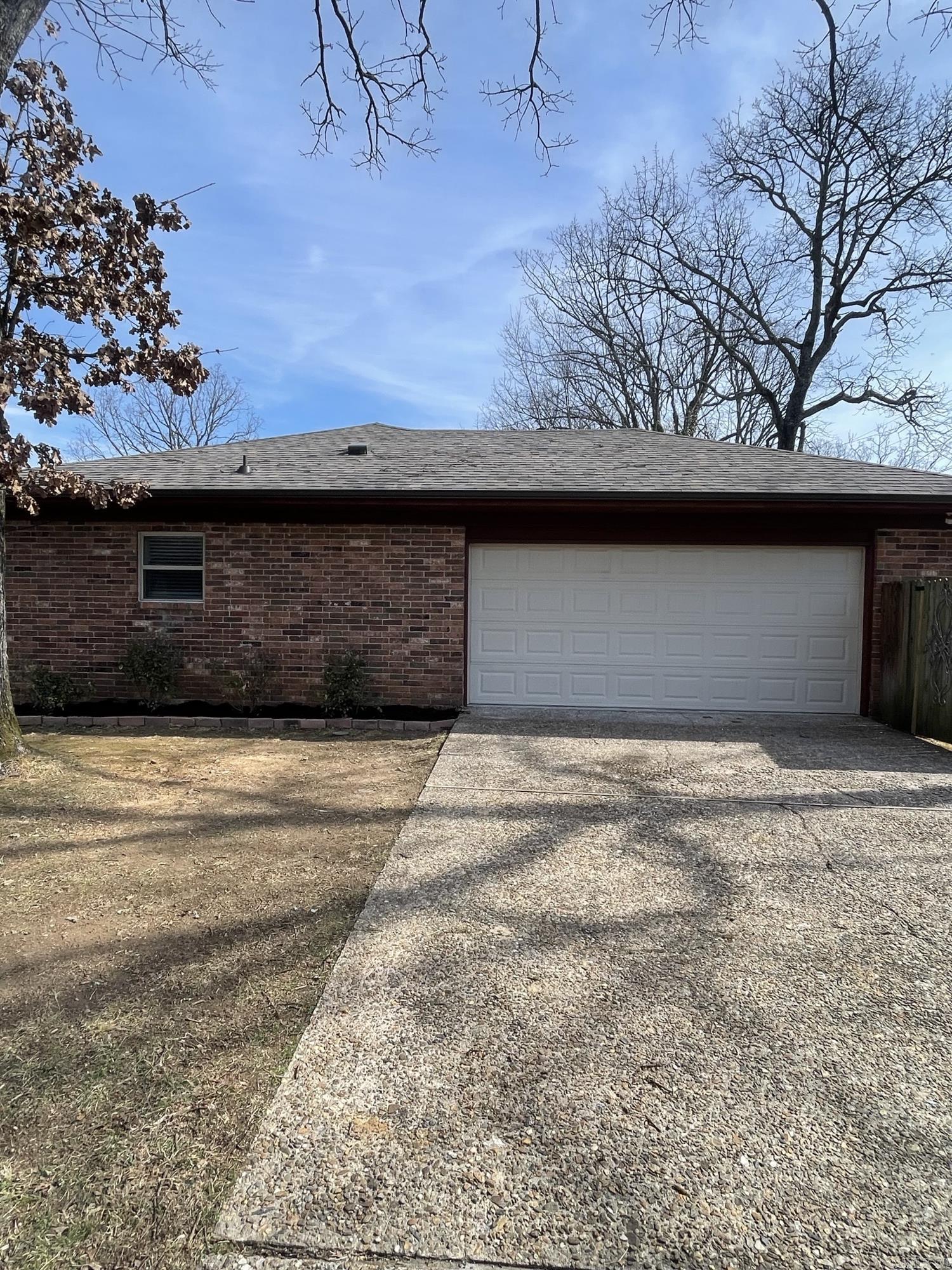 208 Elwood Dr Property Photo 32