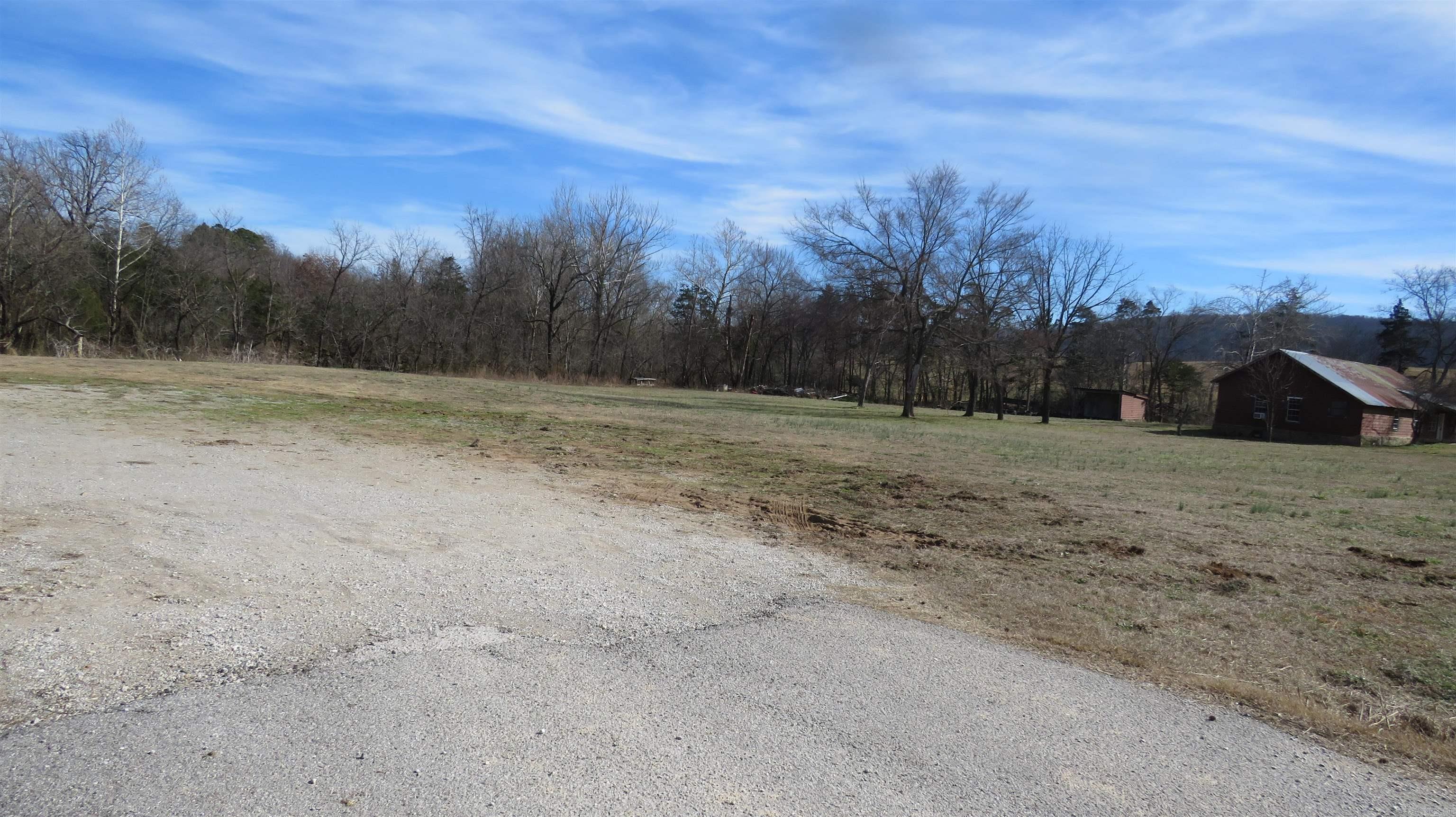 360 Happy Hollow Road Property Photo 9