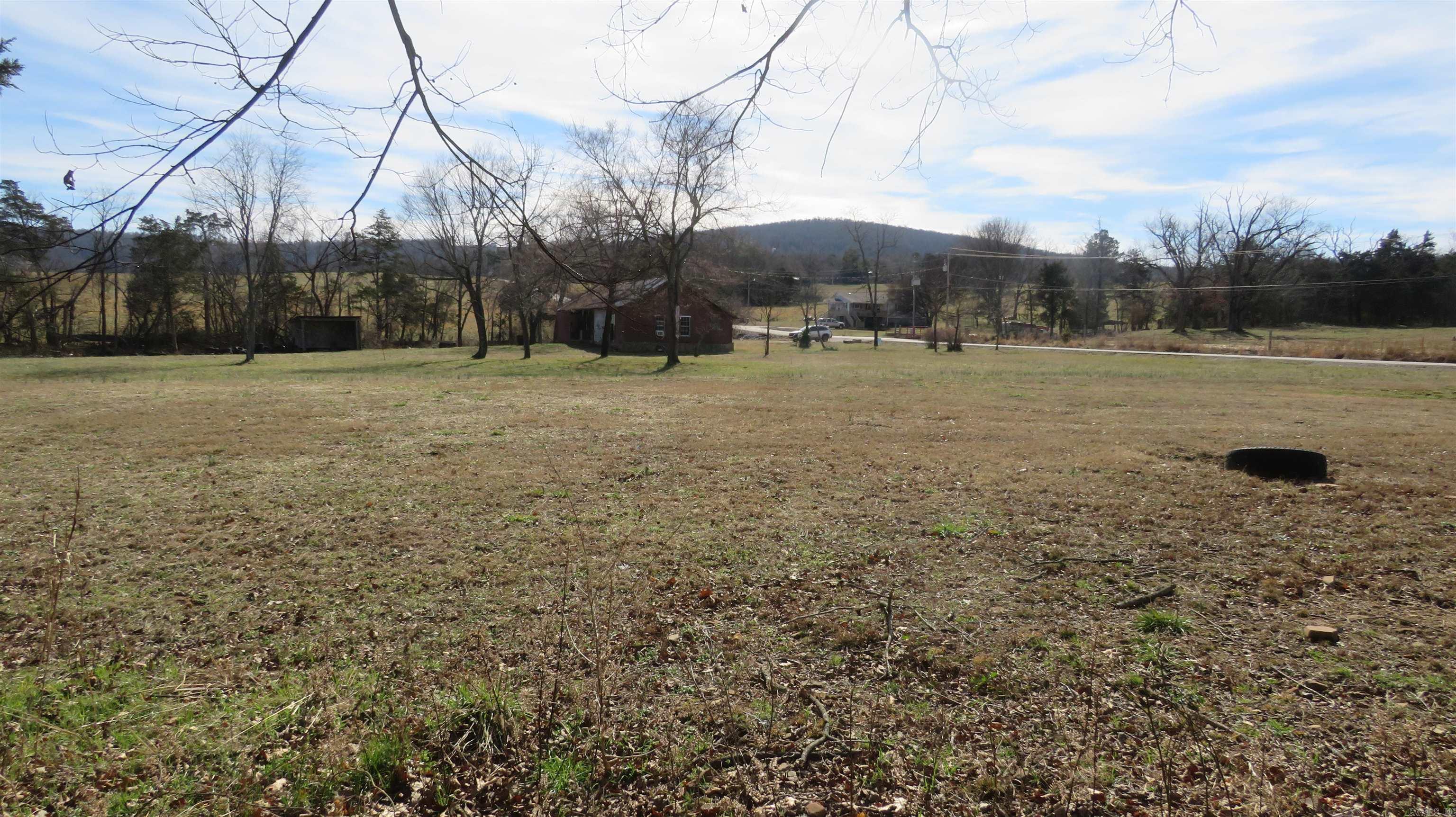360 Happy Hollow Road Property Photo 14
